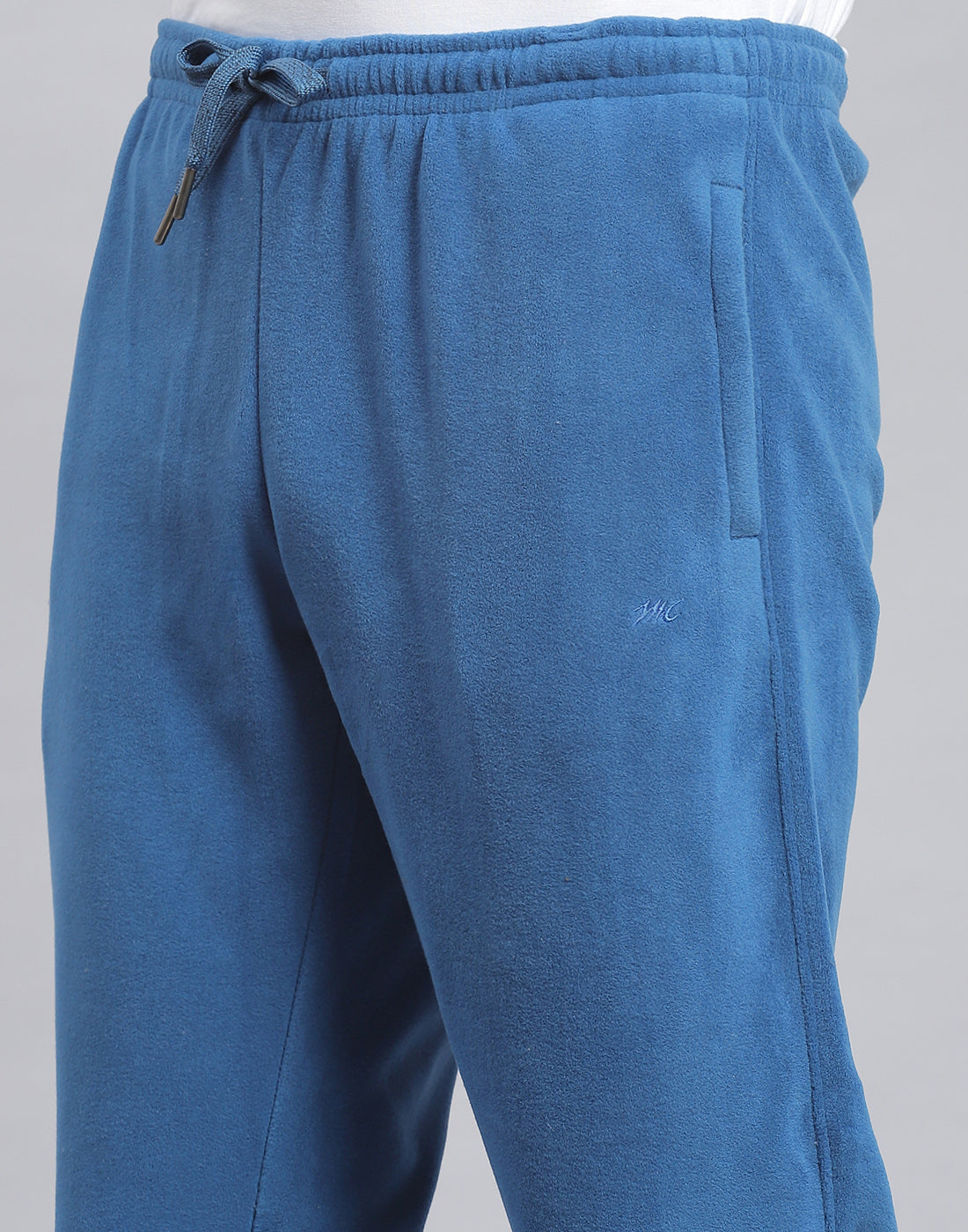 Men Blue Solid Hooded Full Sleeve Tracksuit