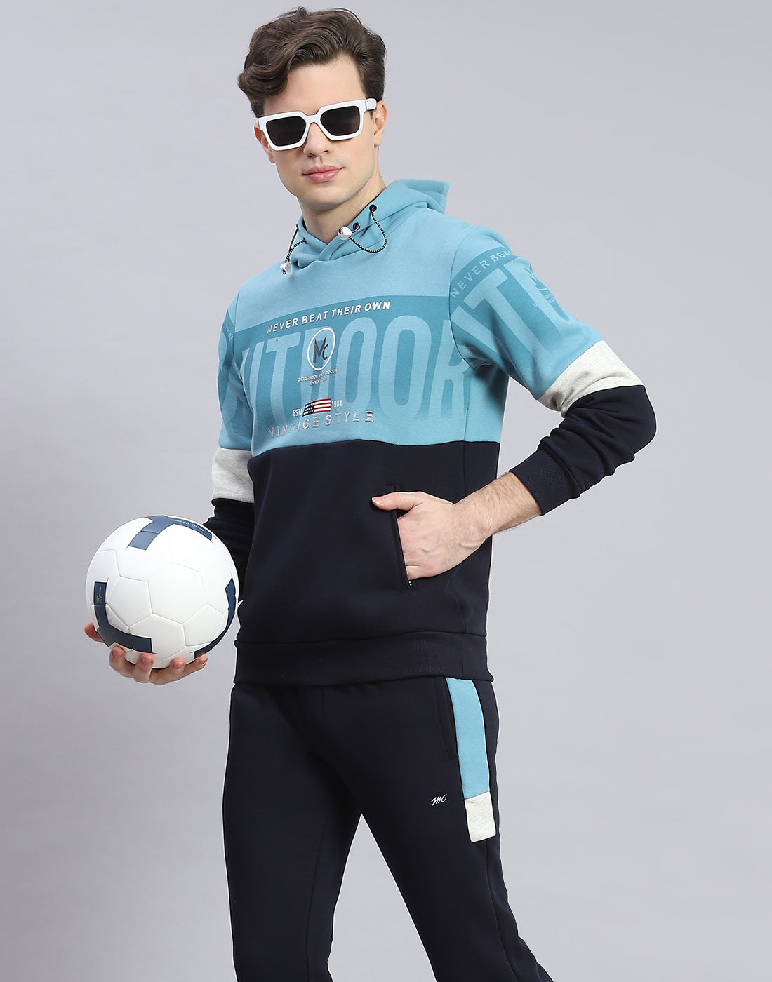 Men Navy Blue Solid Hooded Full Sleeve Tracksuit