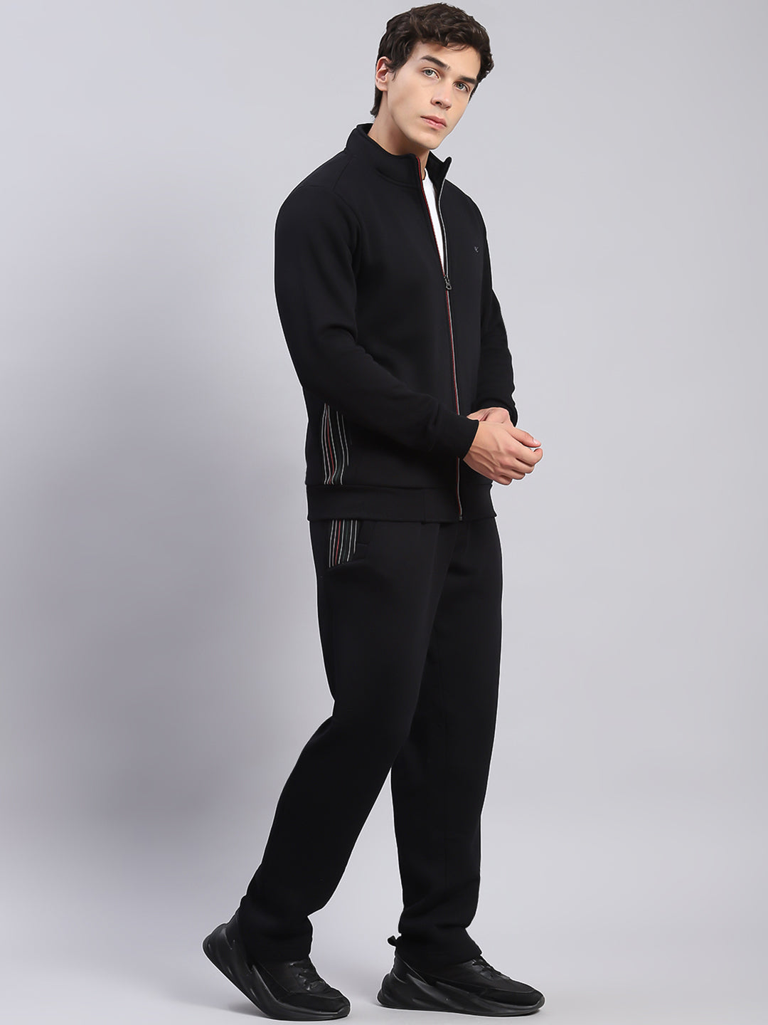 Men Black Solid Stand Collar Full Sleeve Tracksuits
