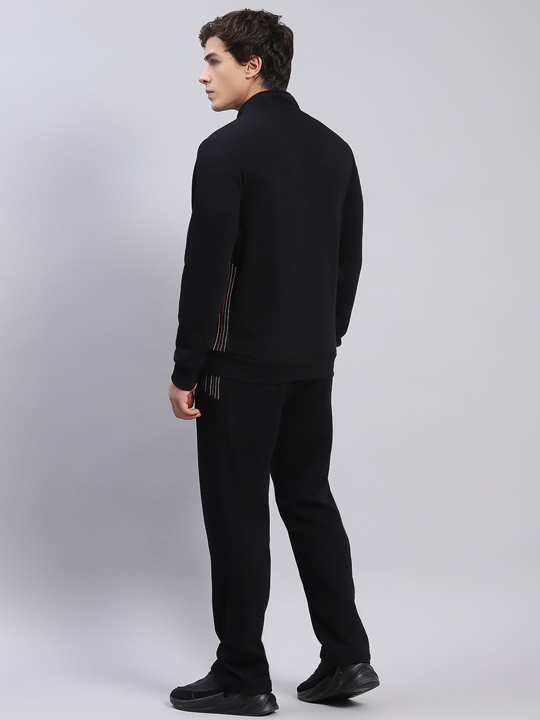 Men Black Solid Stand Collar Full Sleeve Tracksuits