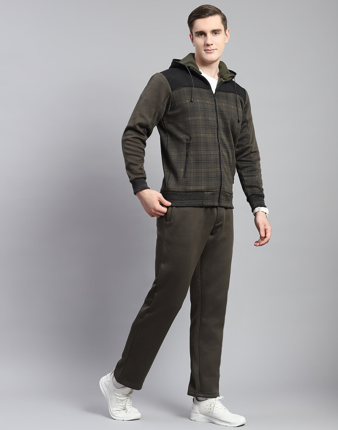 Men Olive Solid Hooded Full Sleeve Tracksuit
