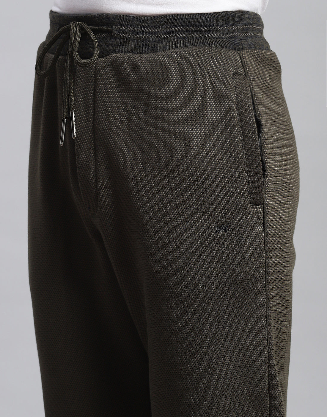 Men Olive Solid Hooded Full Sleeve Tracksuit