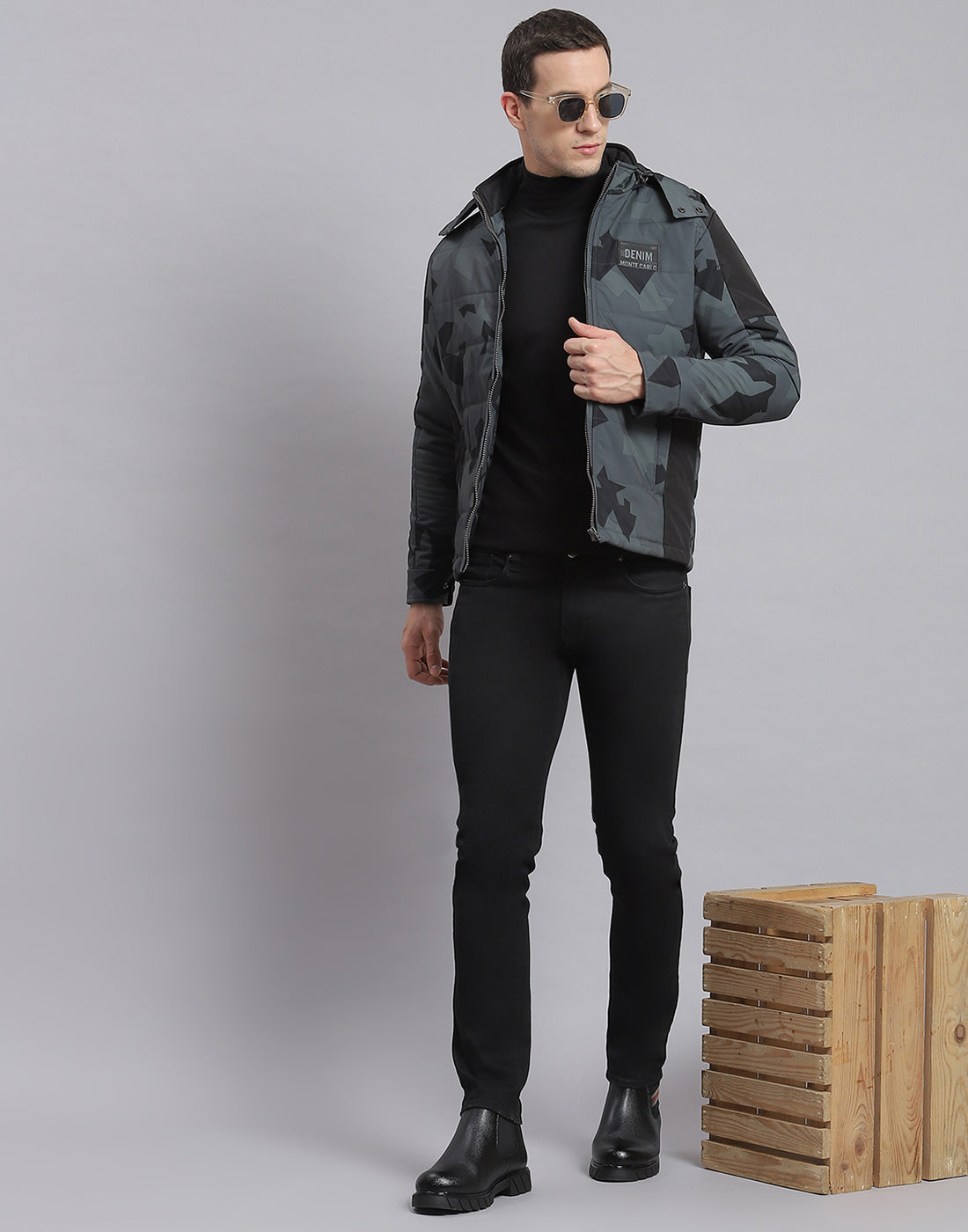 Men Grey Printed Hooded Full Sleeve Jacket