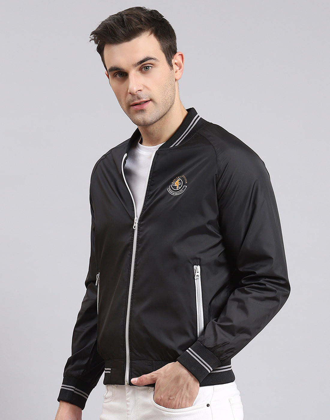 Men Black Solid Mandarin Collar Full Sleeve Jacket