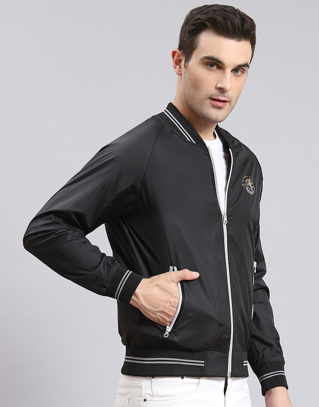 Men Black Solid Mandarin Collar Full Sleeve Jacket