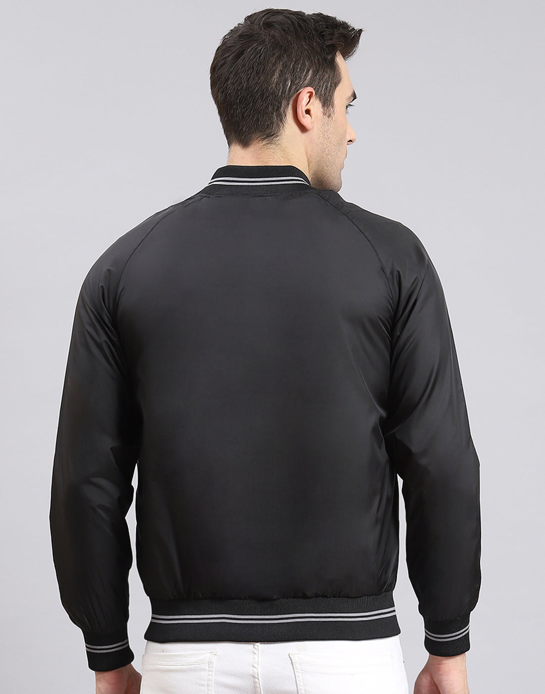 Men Black Solid Mandarin Collar Full Sleeve Jacket