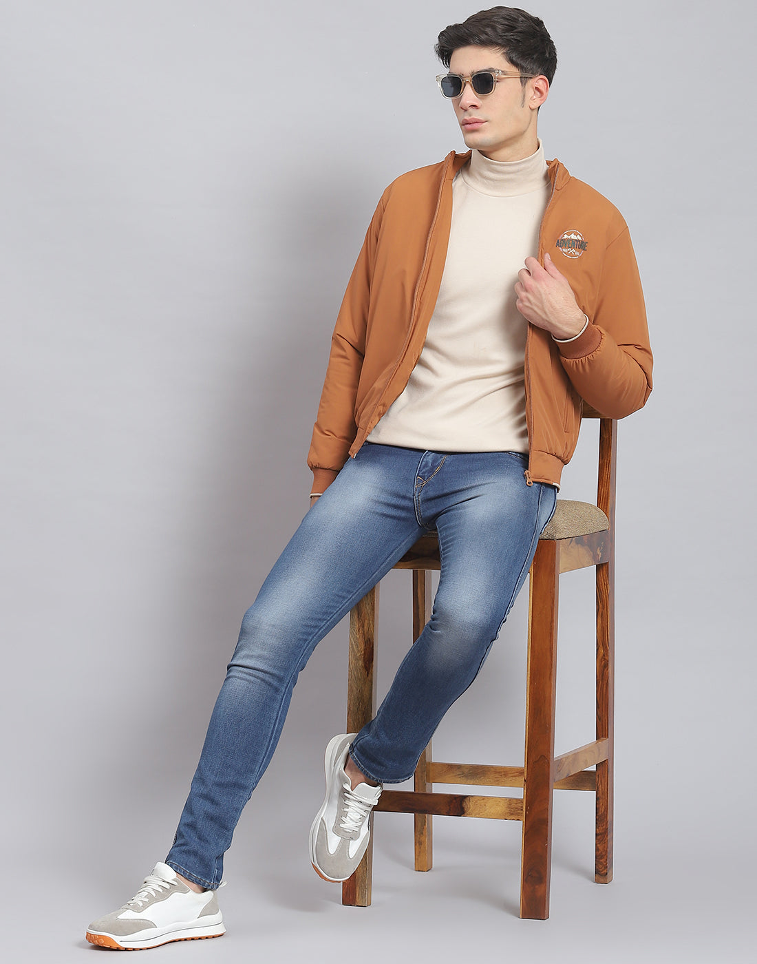 Men Brown Solid Stand Collar Full Sleeve Jacket