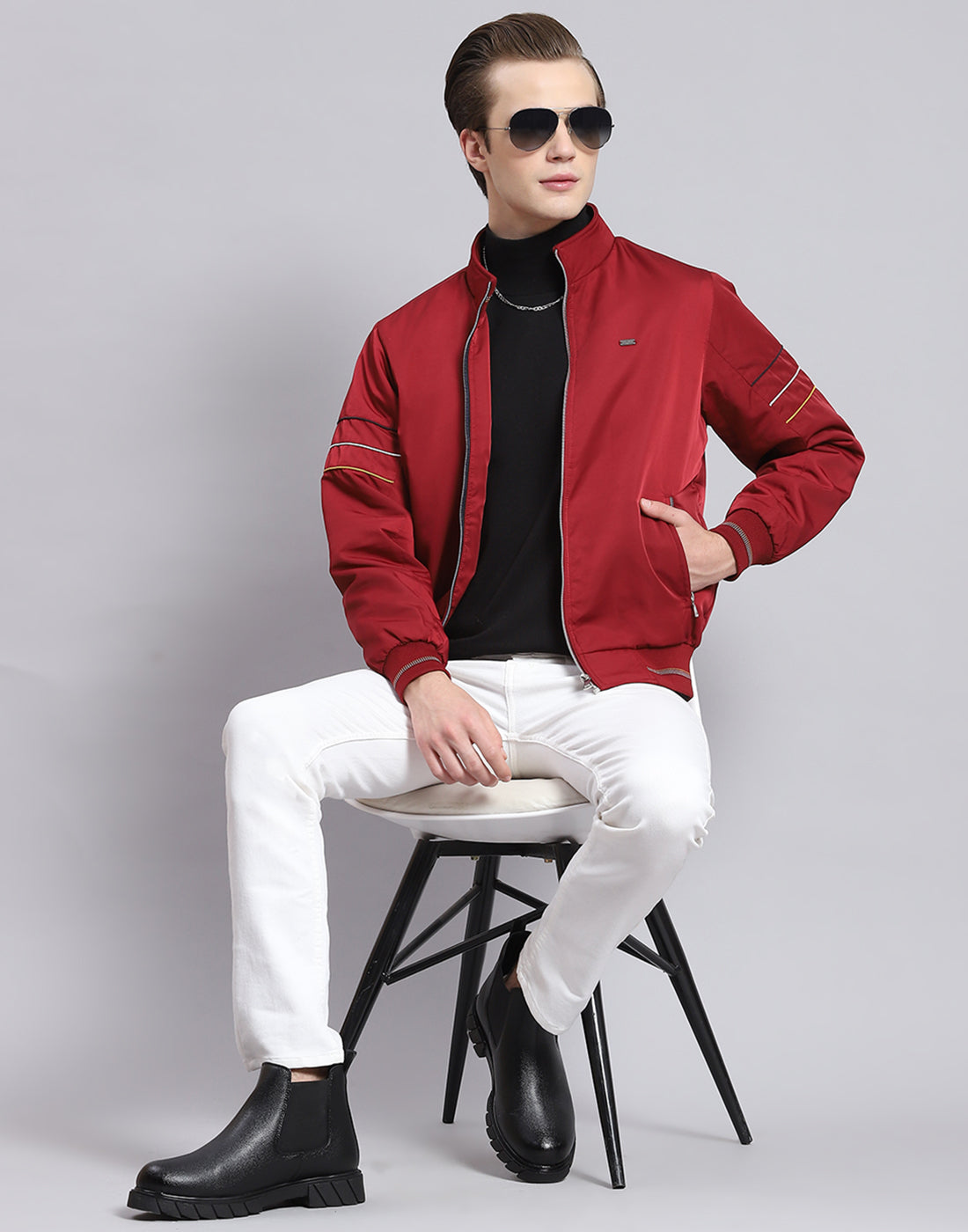 Men Maroon Solid Stand Collar Full Sleeve Jacket