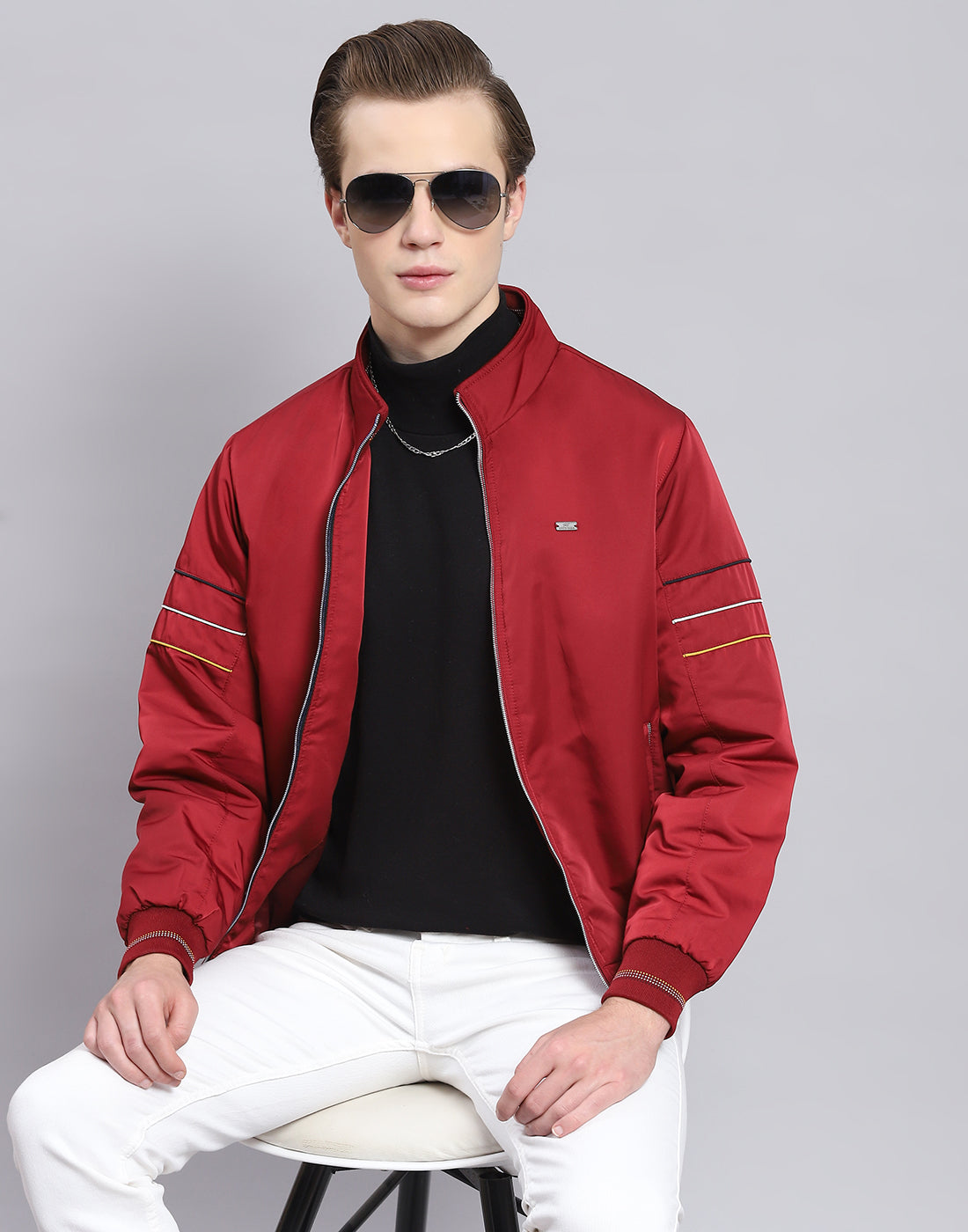 Men Maroon Solid Stand Collar Full Sleeve Jacket