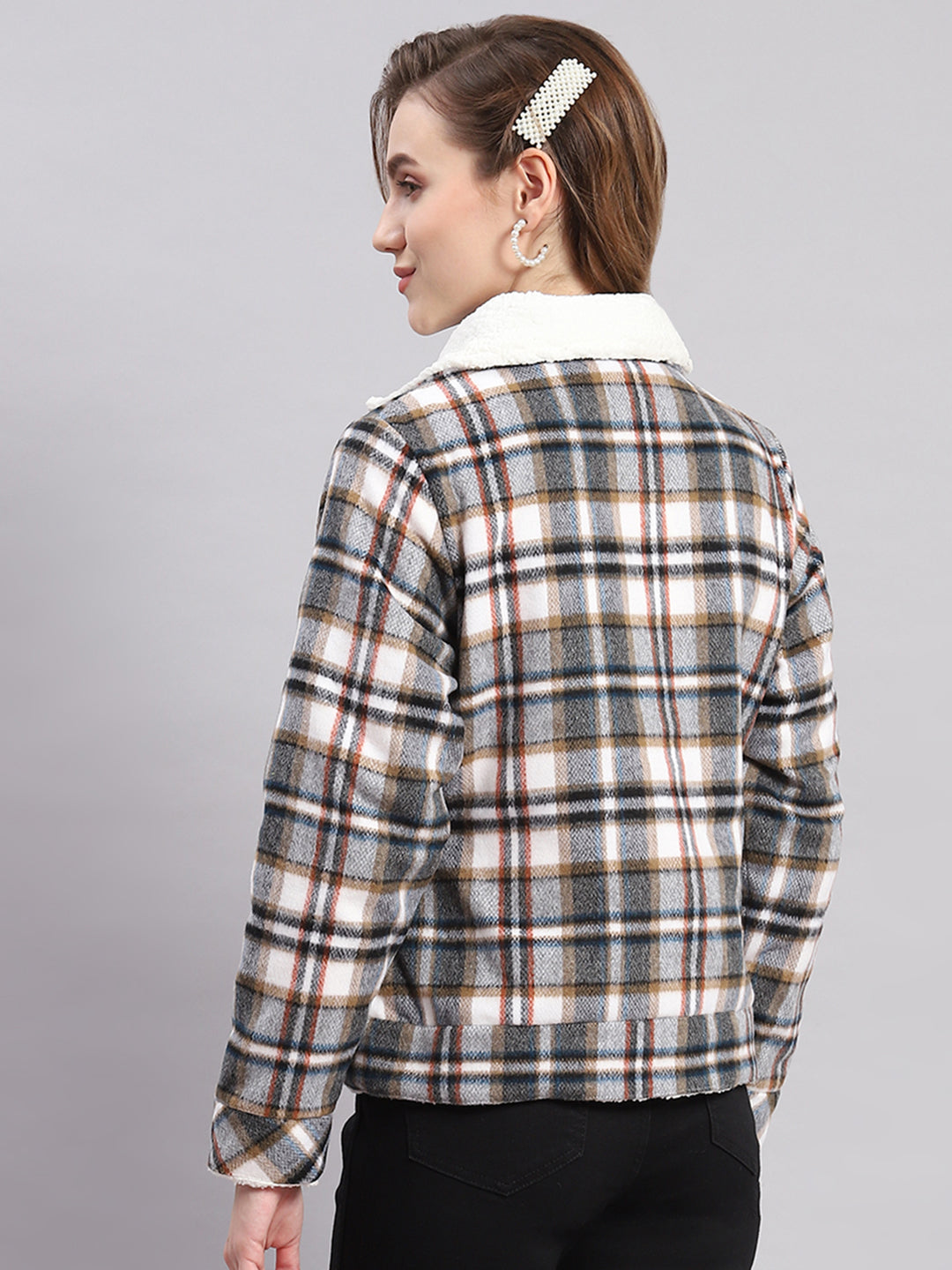 Women Grey Check Spread Collar Full Sleeve Jackets