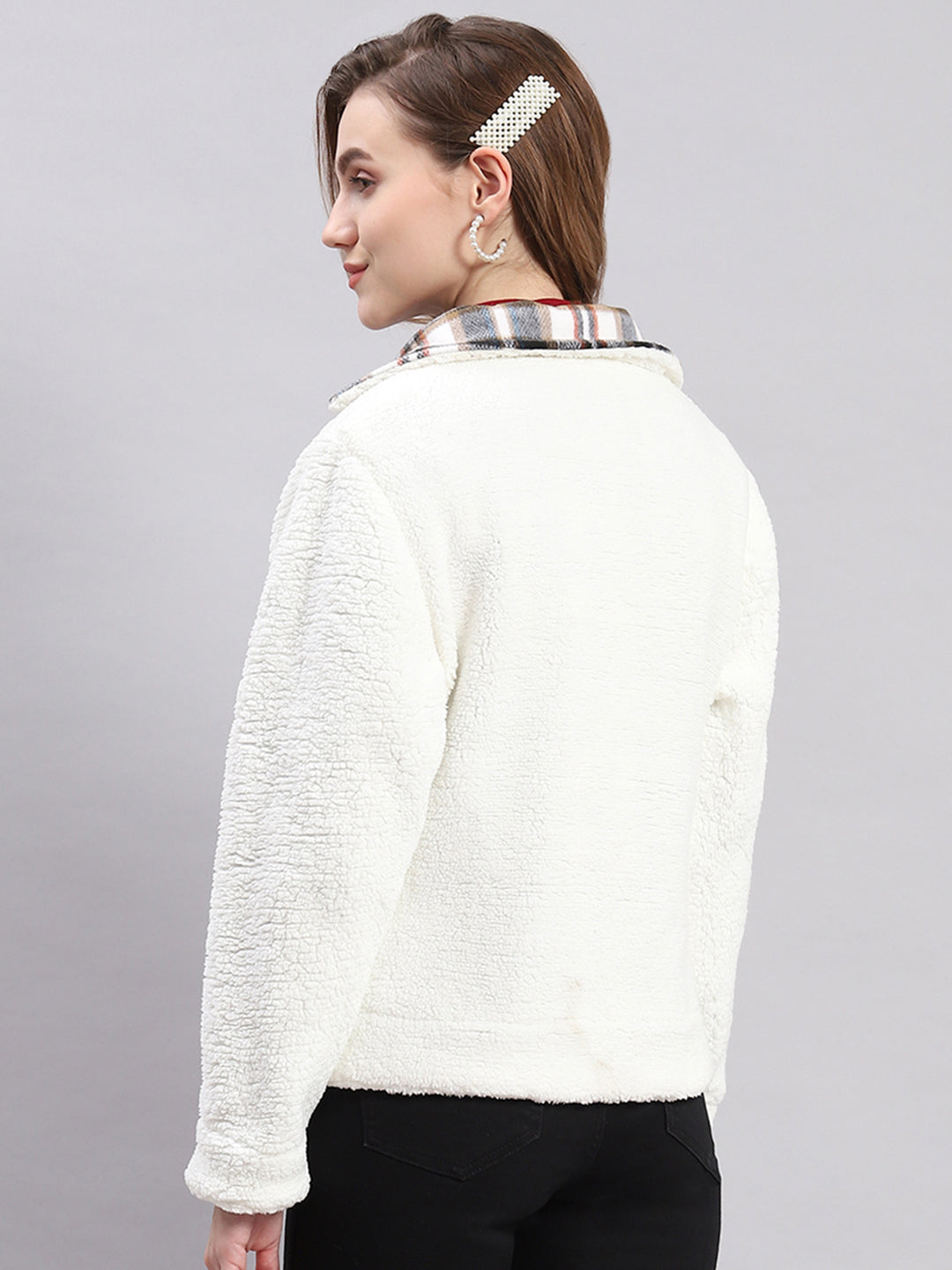 Women Grey Check Spread Collar Full Sleeve Jackets