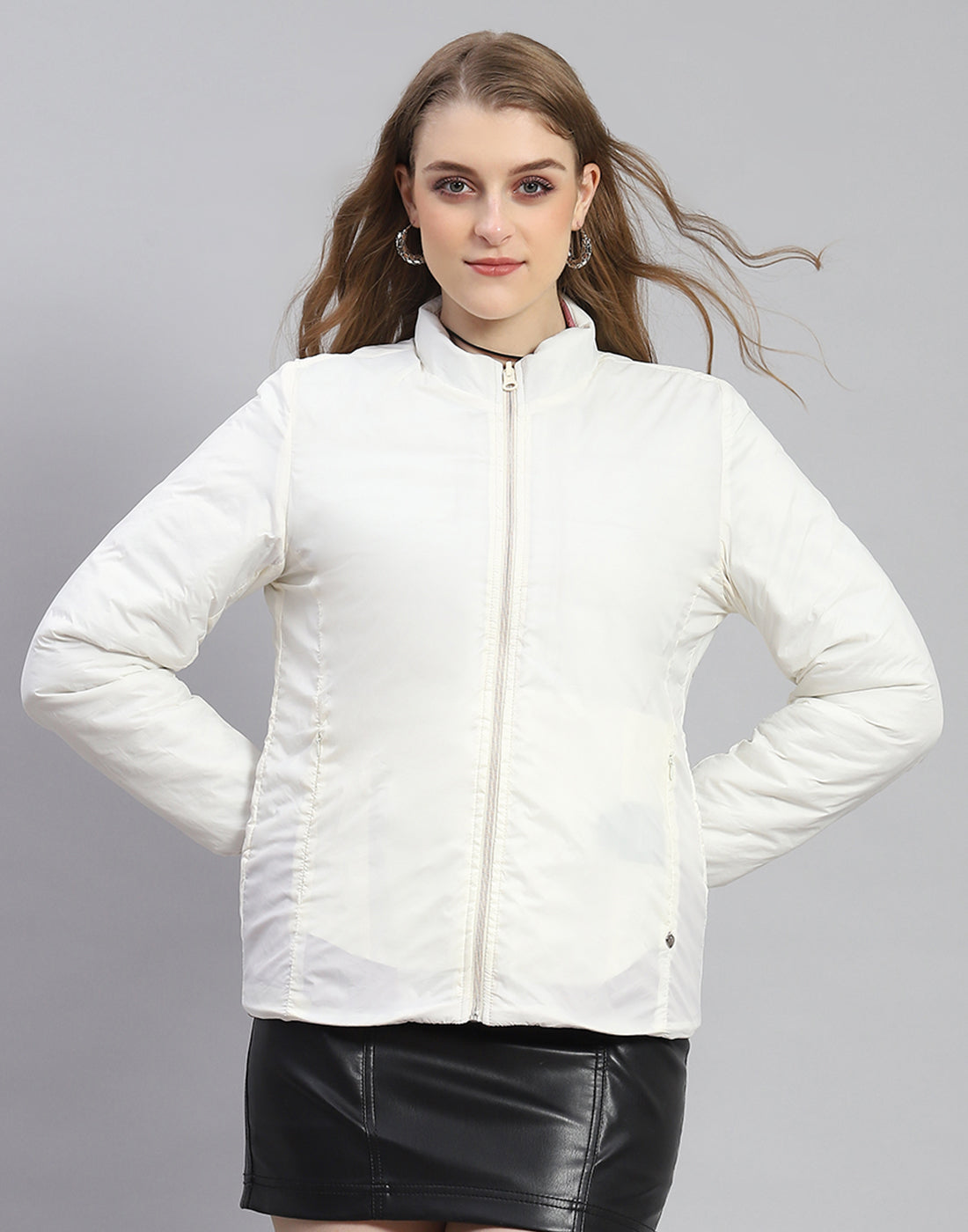 Women Pink Solid Stand Collar Full Sleeve Jacket