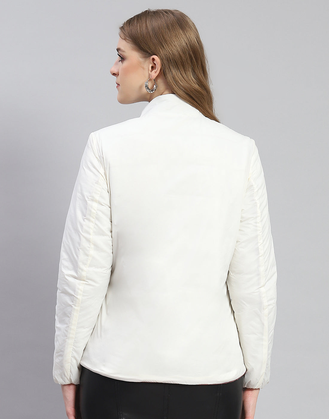 Women Pink Solid Stand Collar Full Sleeve Jacket