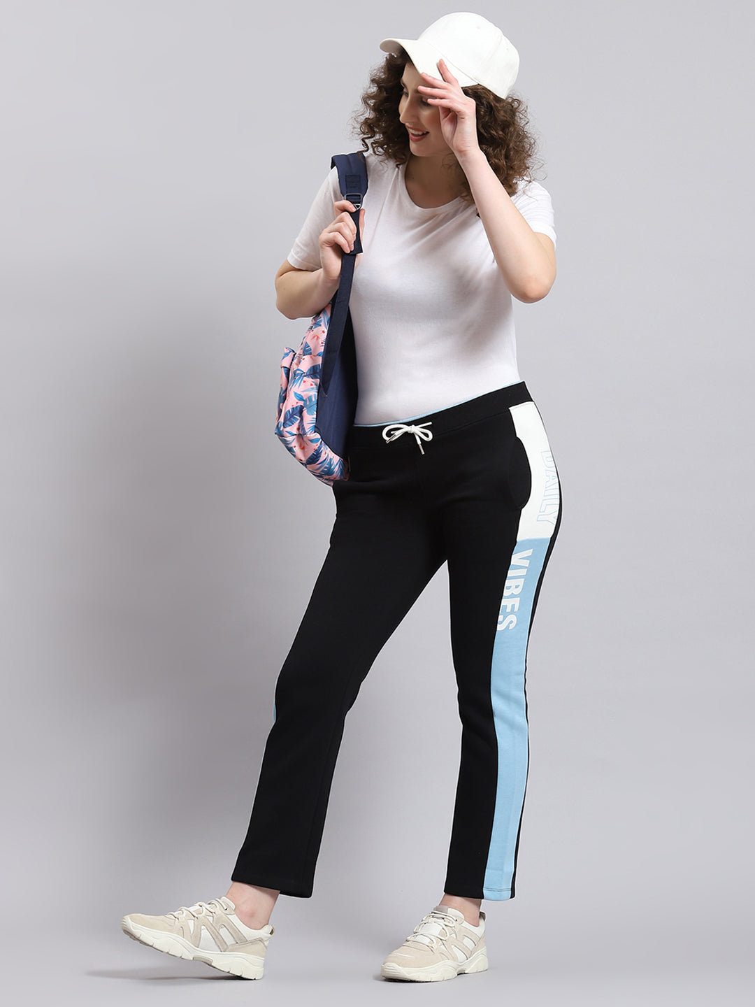 Women Black Printed Regular Fit Winter Lower