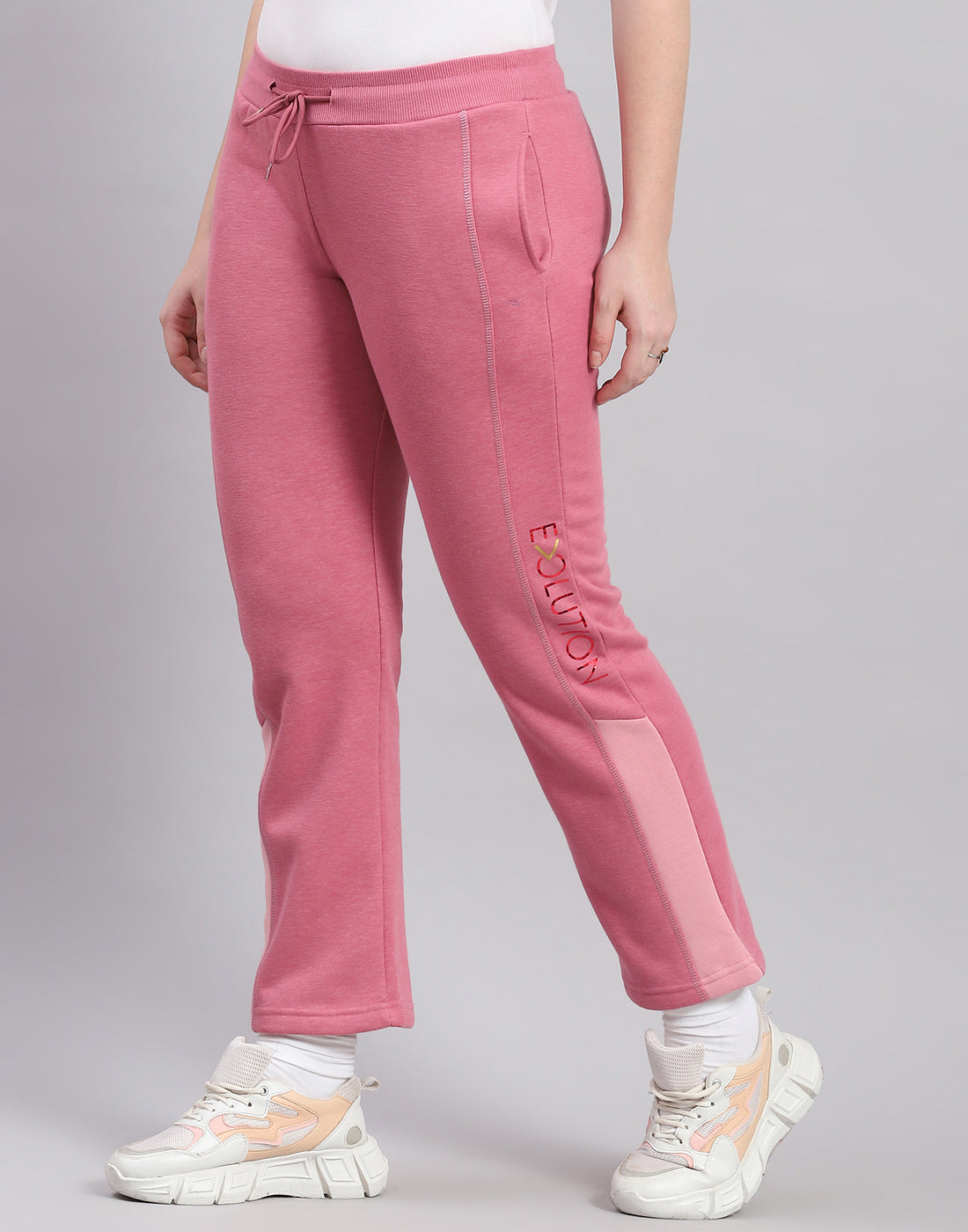 Women Peach Solid Regular Fit Winter Lower