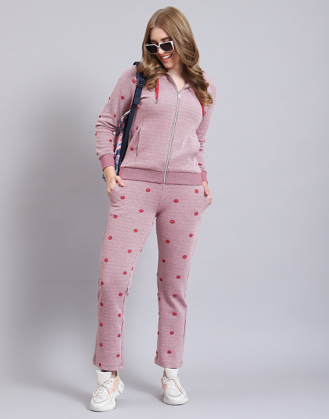 Women Pink Self Design Hooded Full Sleeve Tracksuit