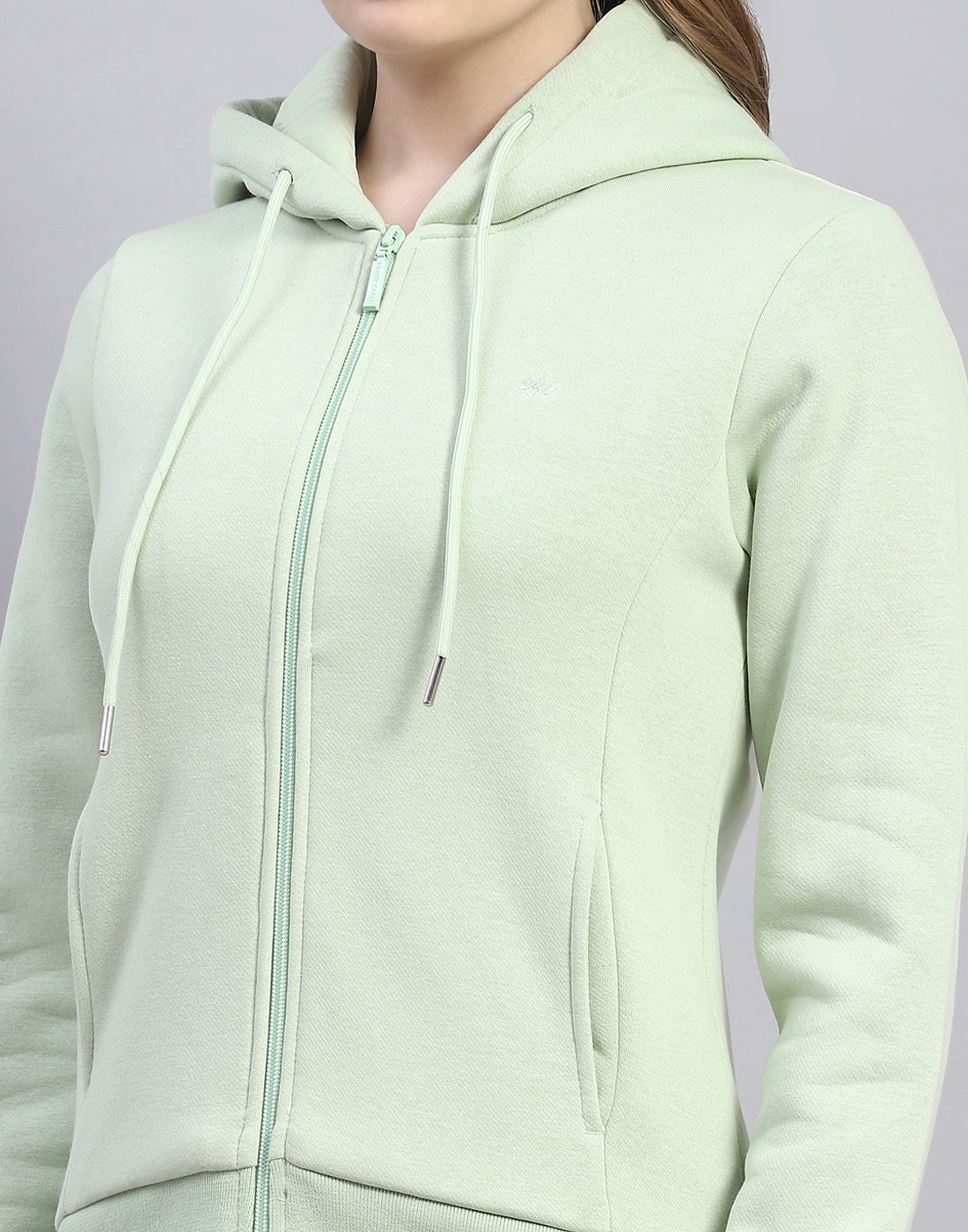 Women Green Solid Hooded Full Sleeve Sweatshirt