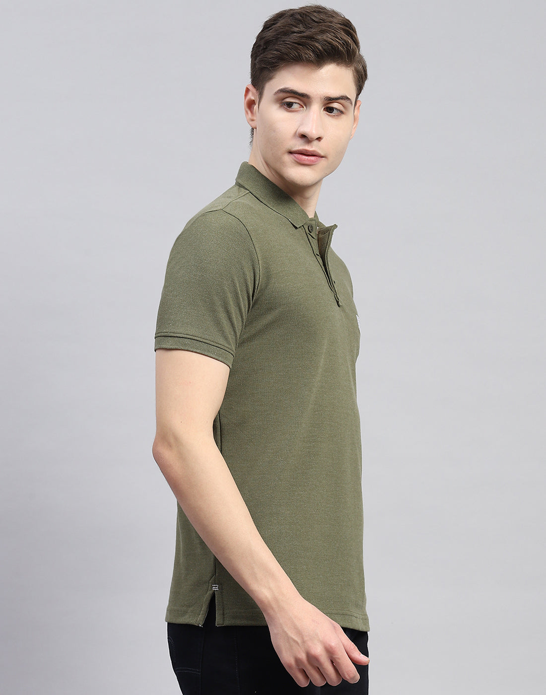 Men Olive Solid Polo Collar Half Sleeve T-Shirt