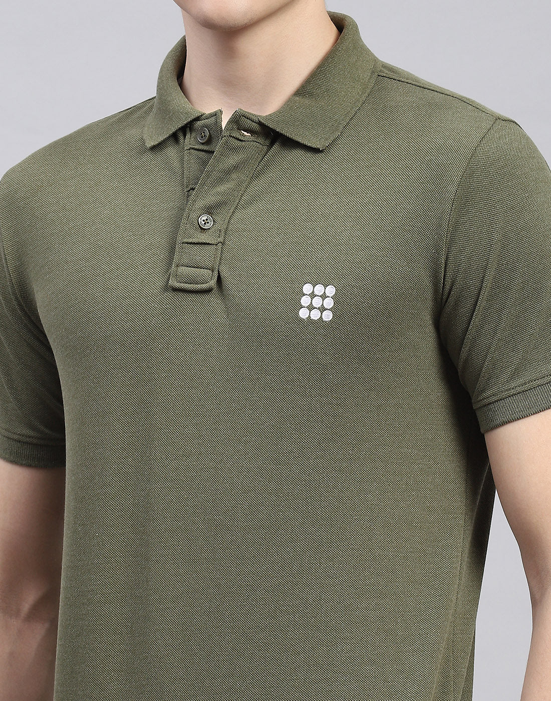 Men Olive Solid Polo Collar Half Sleeve T-Shirt