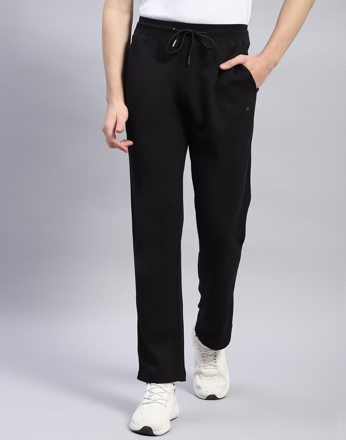 Men Black Solid Regular Fit Lower