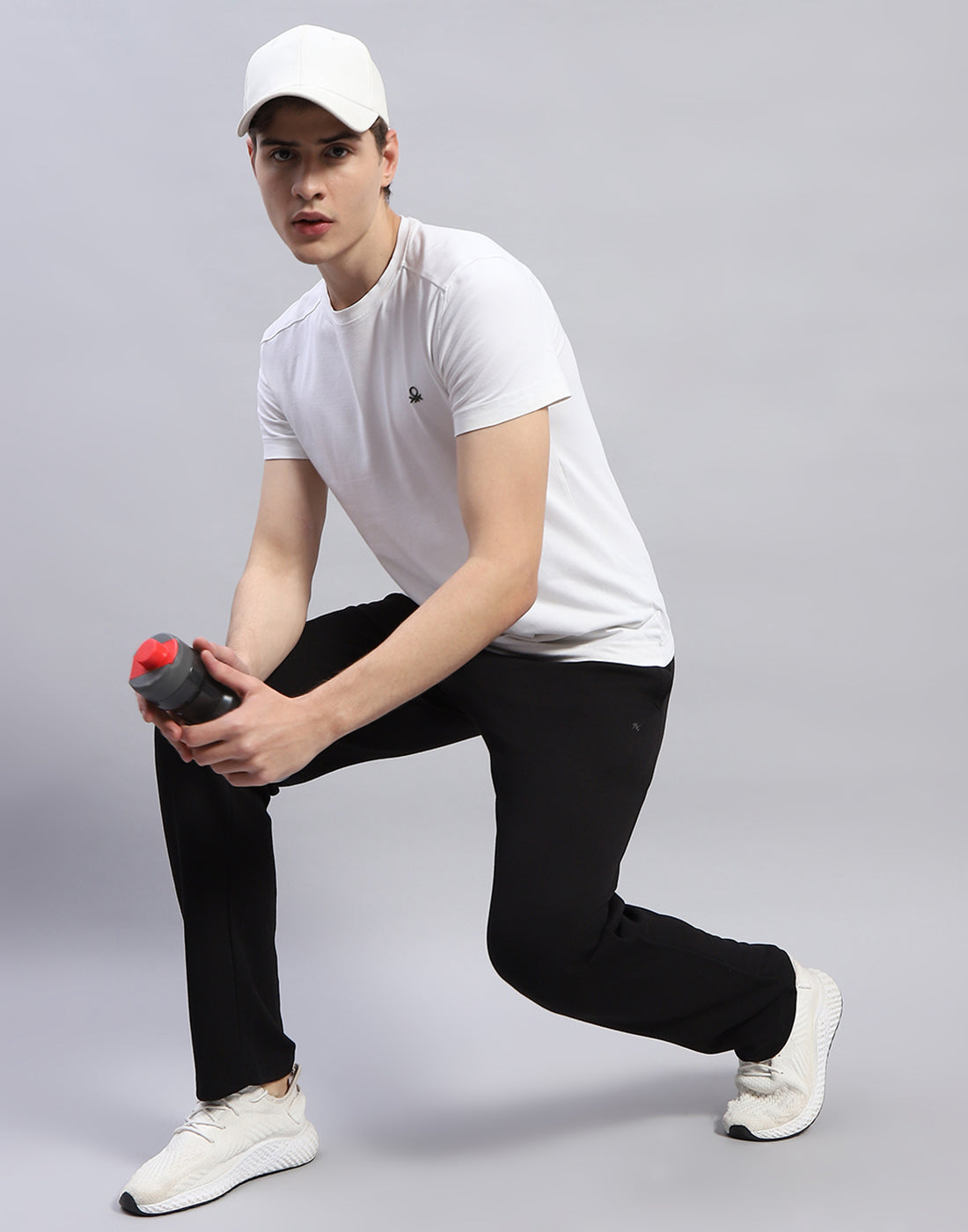 Men Black Solid Regular Fit Lower