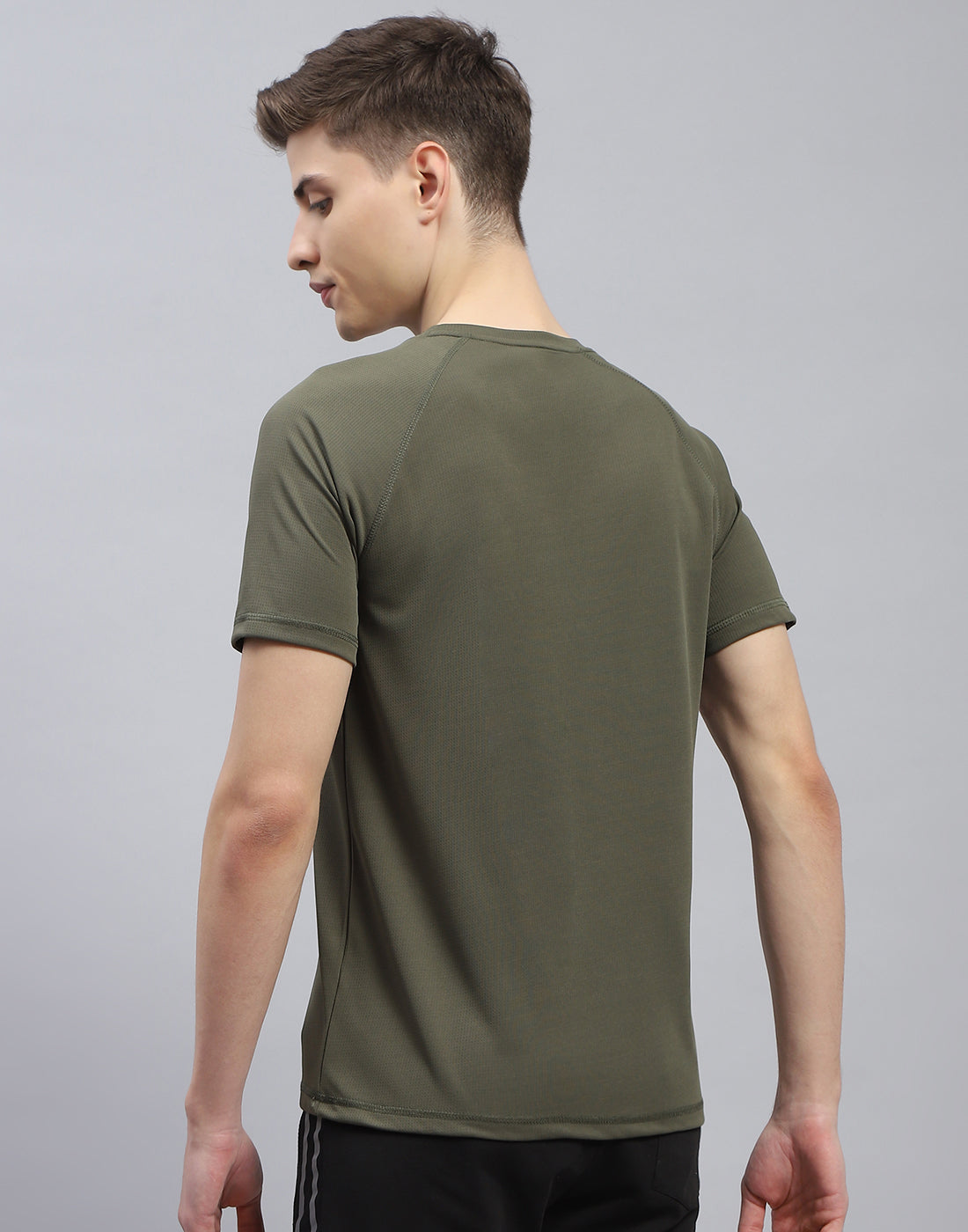 Men Olive Printed Round Neck Half Sleeve T-Shirt