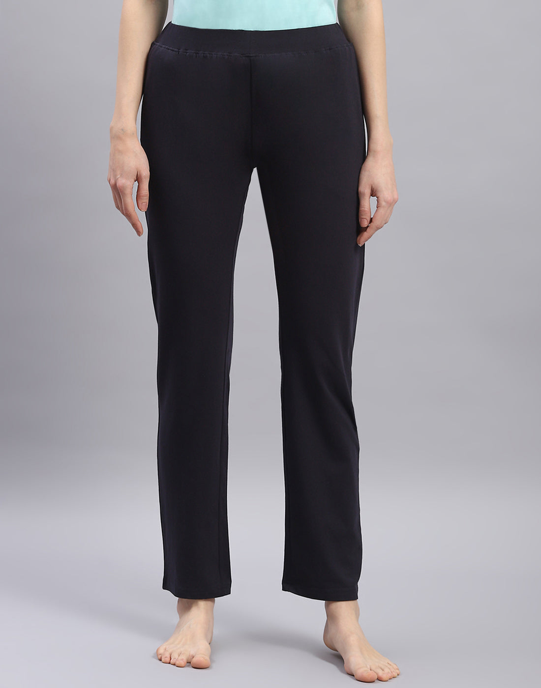 Women Navy Blue Solid Regular Fit Lower