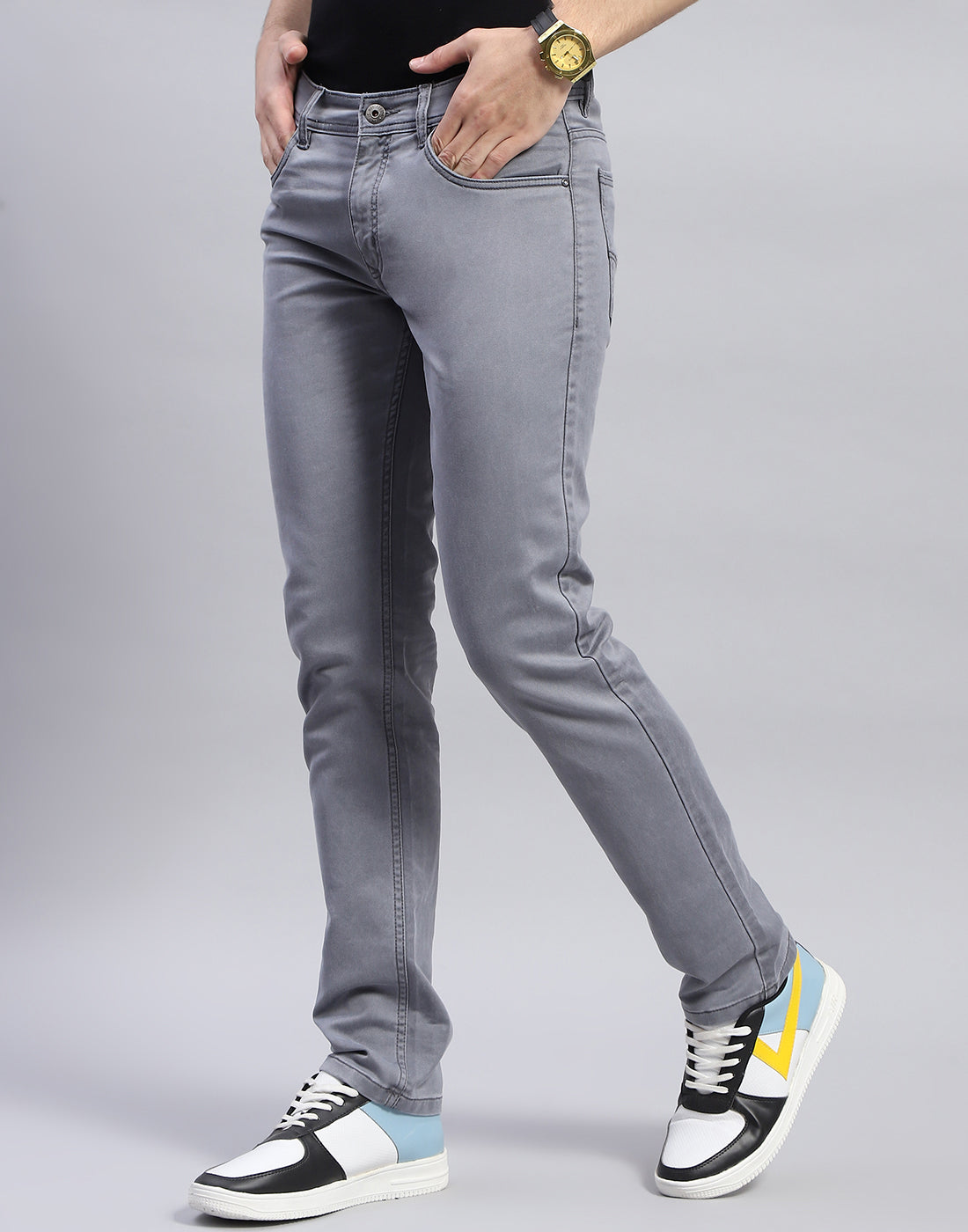 Men Grey Light Wash Narrow Fit Denim