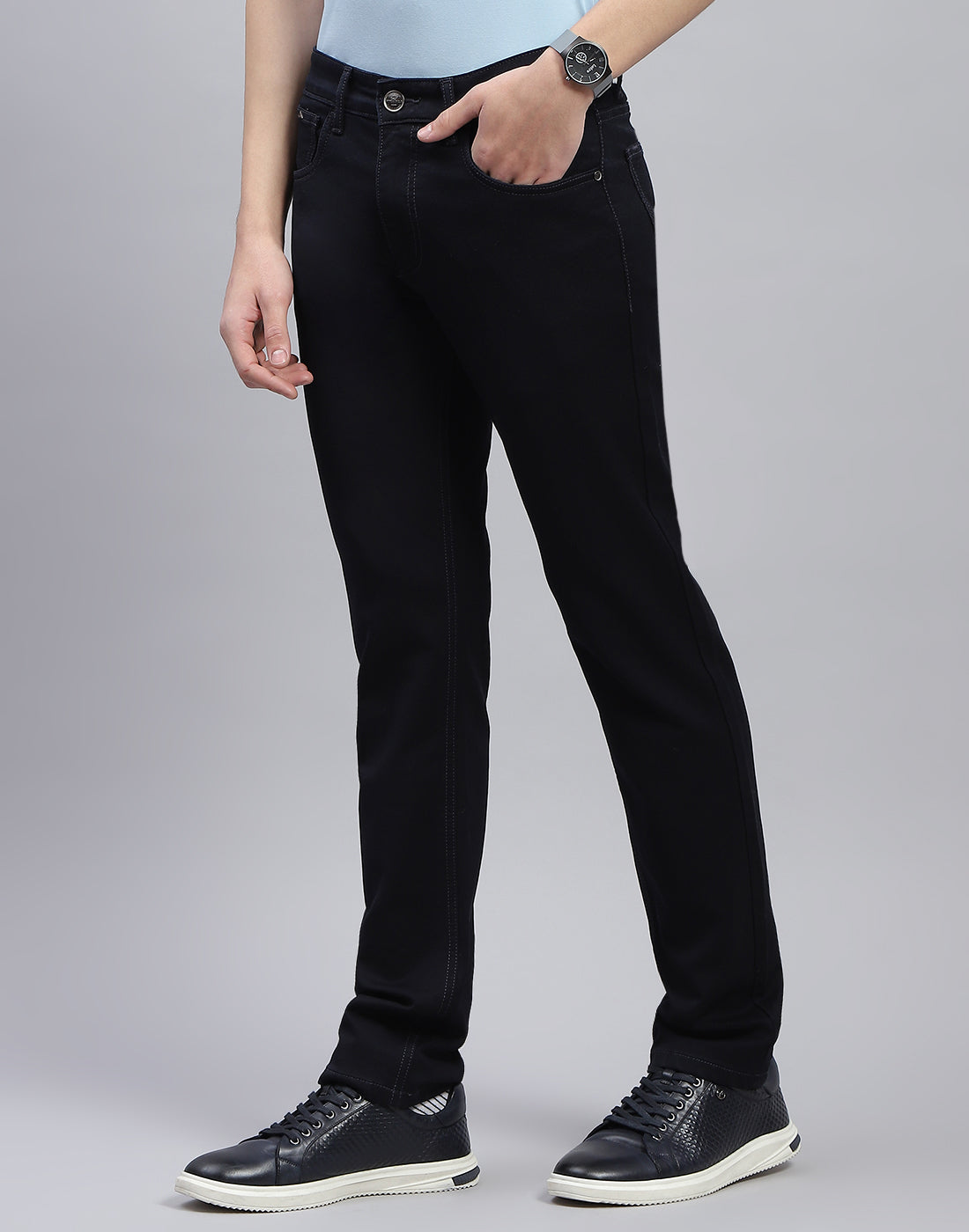 Men Navy Blue Light Wash Straight Fit Denim