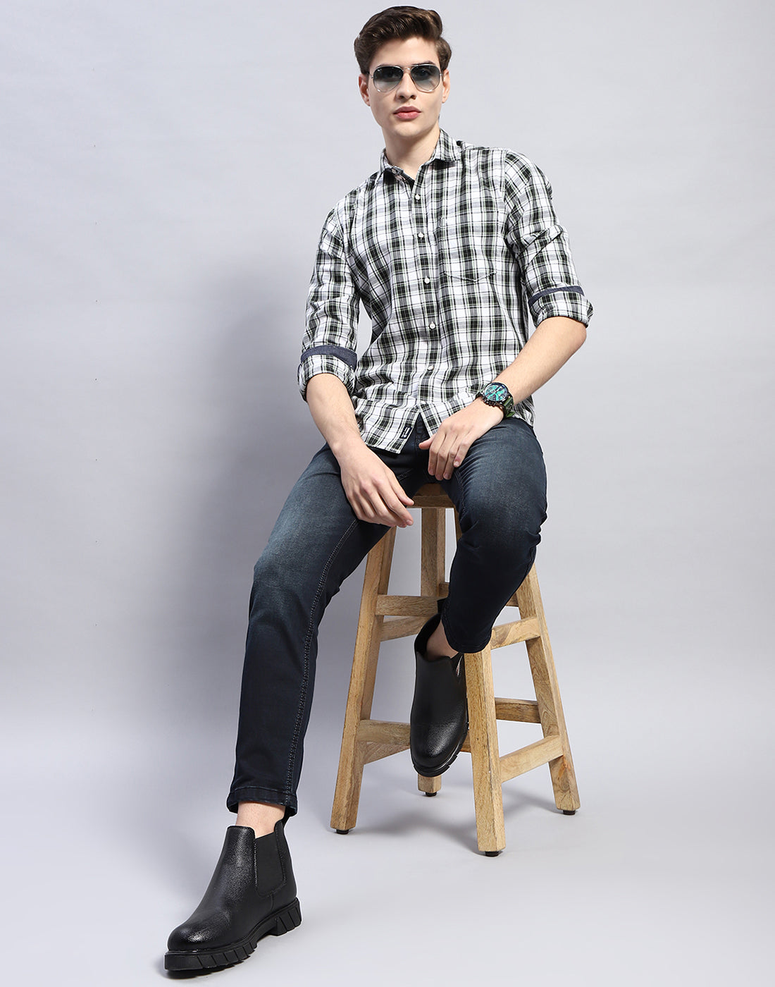 Men Navy Blue Light Wash Slim Fit Denim