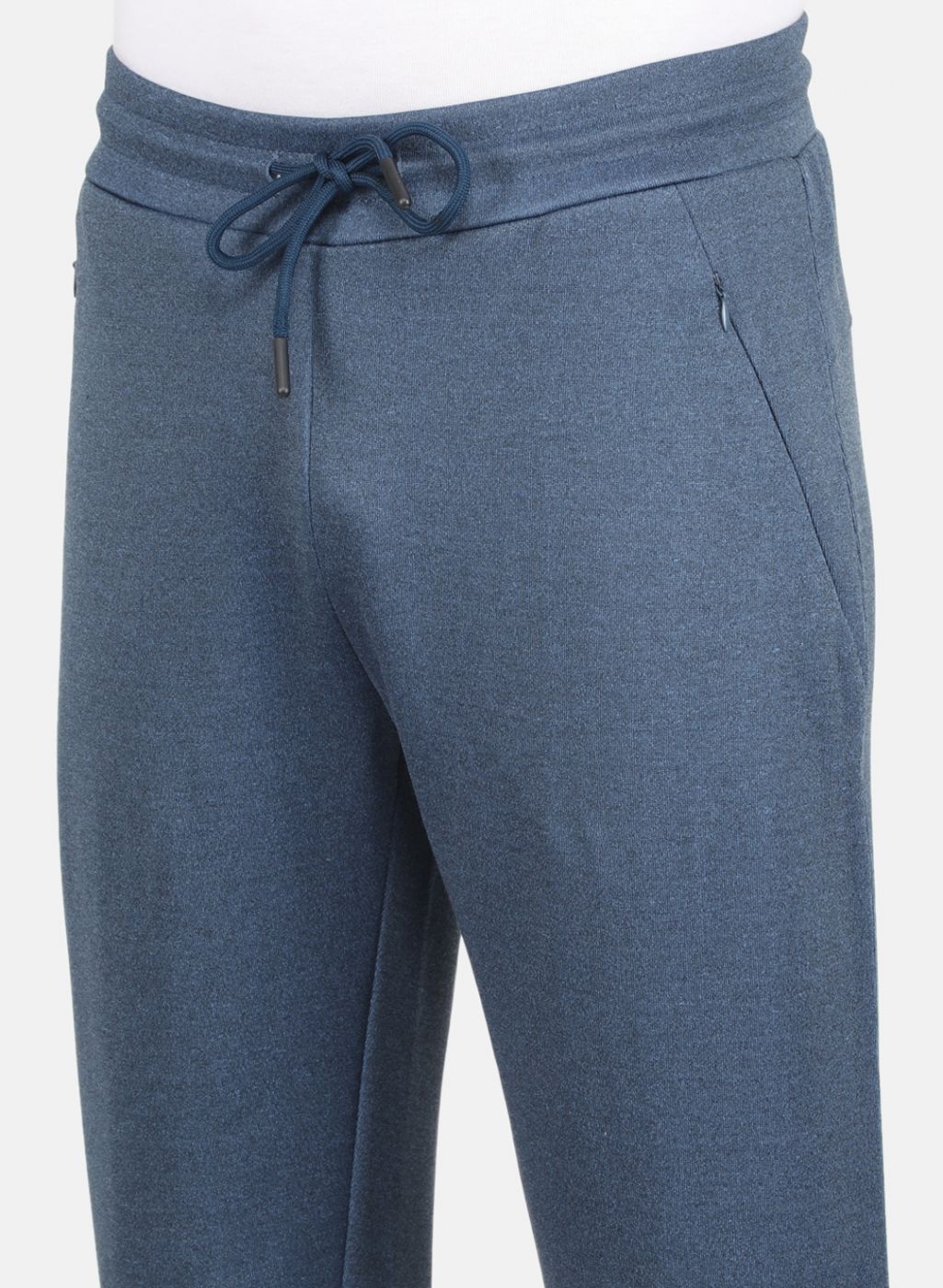 Men Blue Solid Sweatshirt