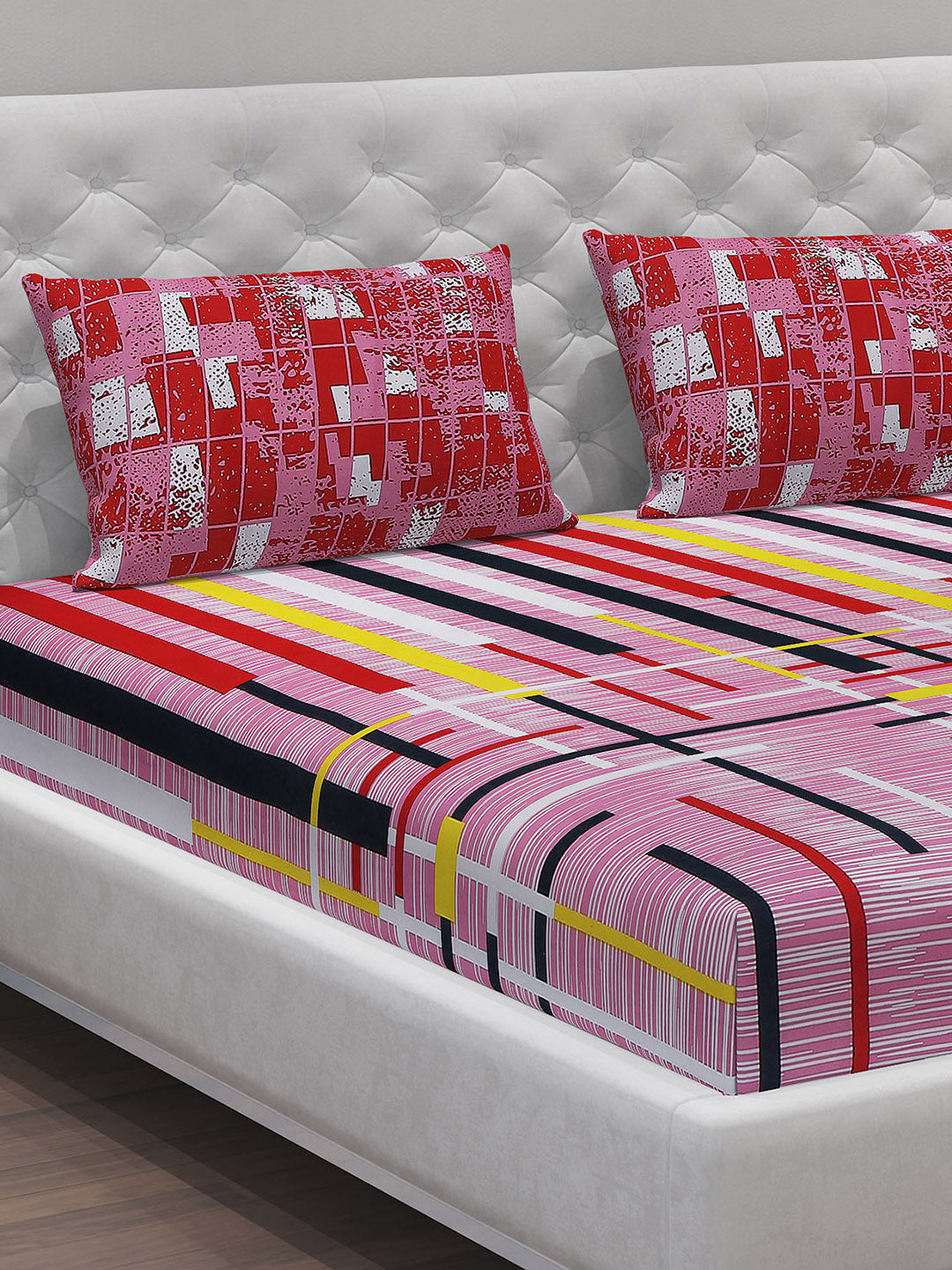 MOCA by Monte Carlo 104 GSM Cotton Double Bedsheet With 2 Pillow Covers