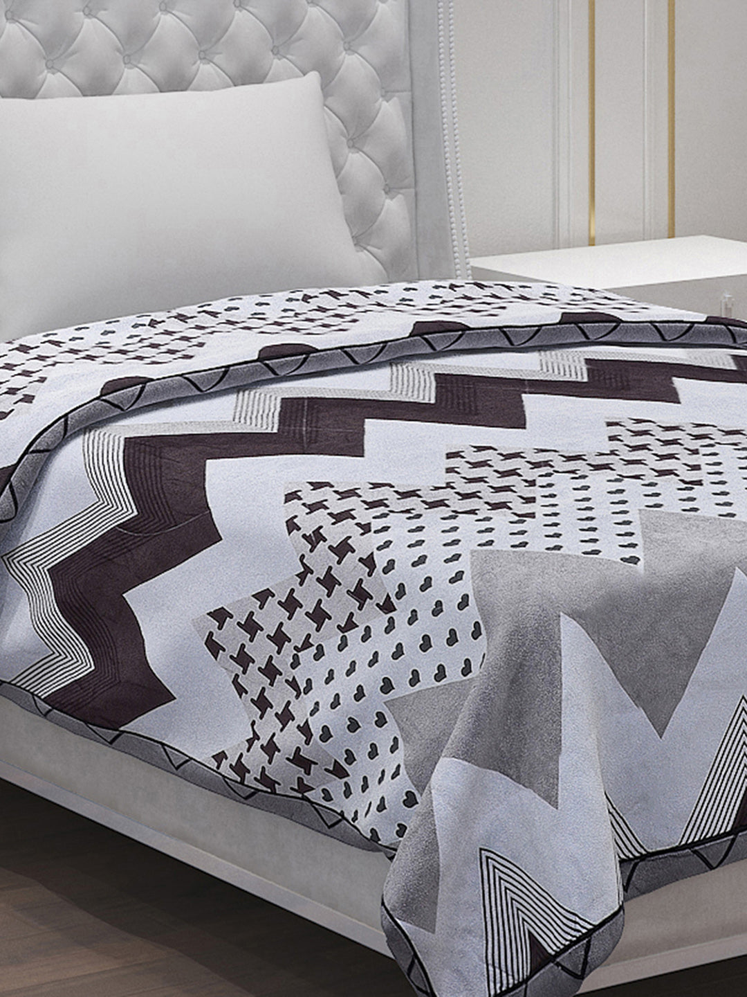 Printed 100% Polyster Single Bed Comforter for AC Room
