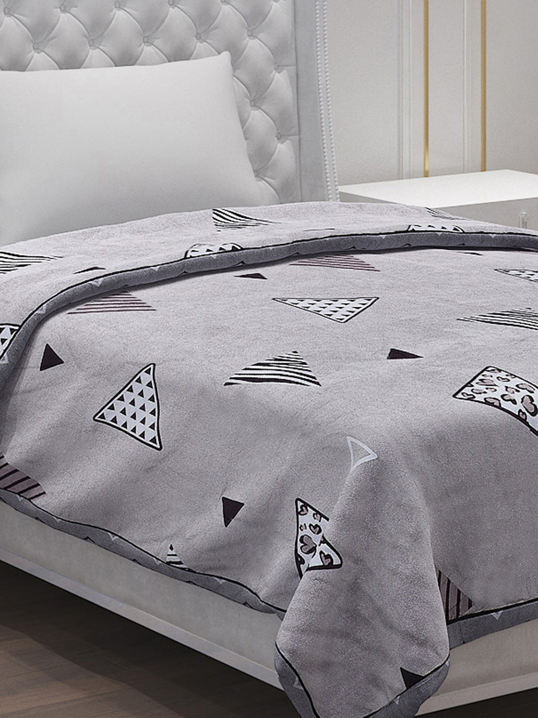 Printed 100% Polyster Single Bed Comforter for AC Room
