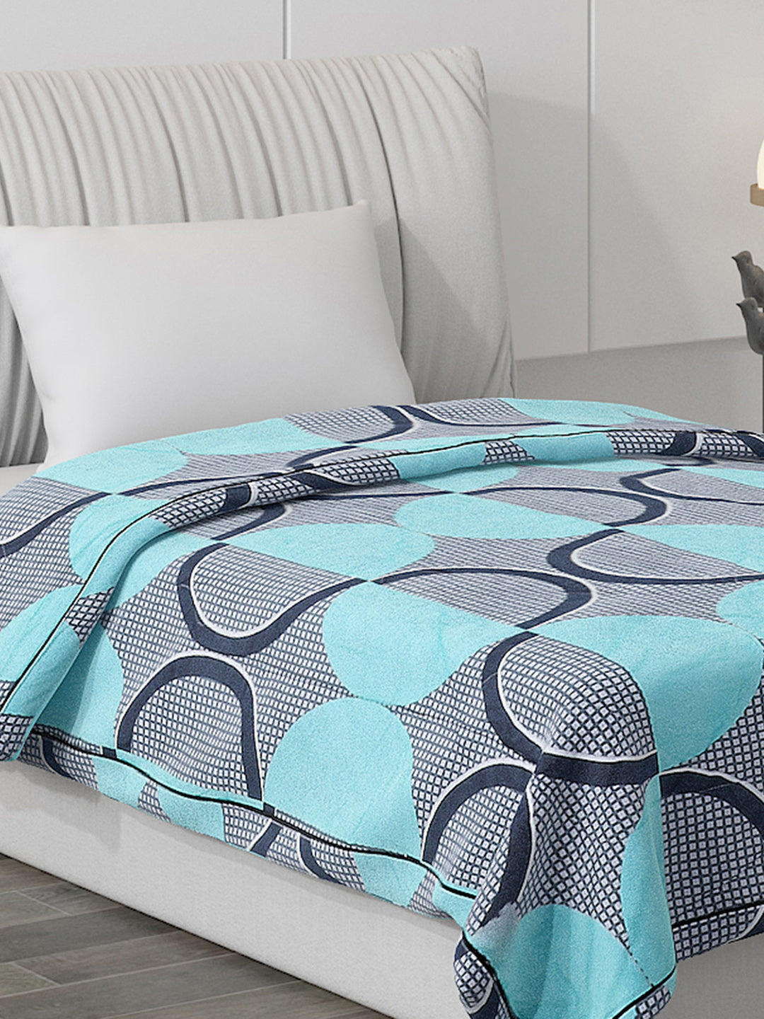 Printed 100% Polyster Single Bed Comforter for AC Room