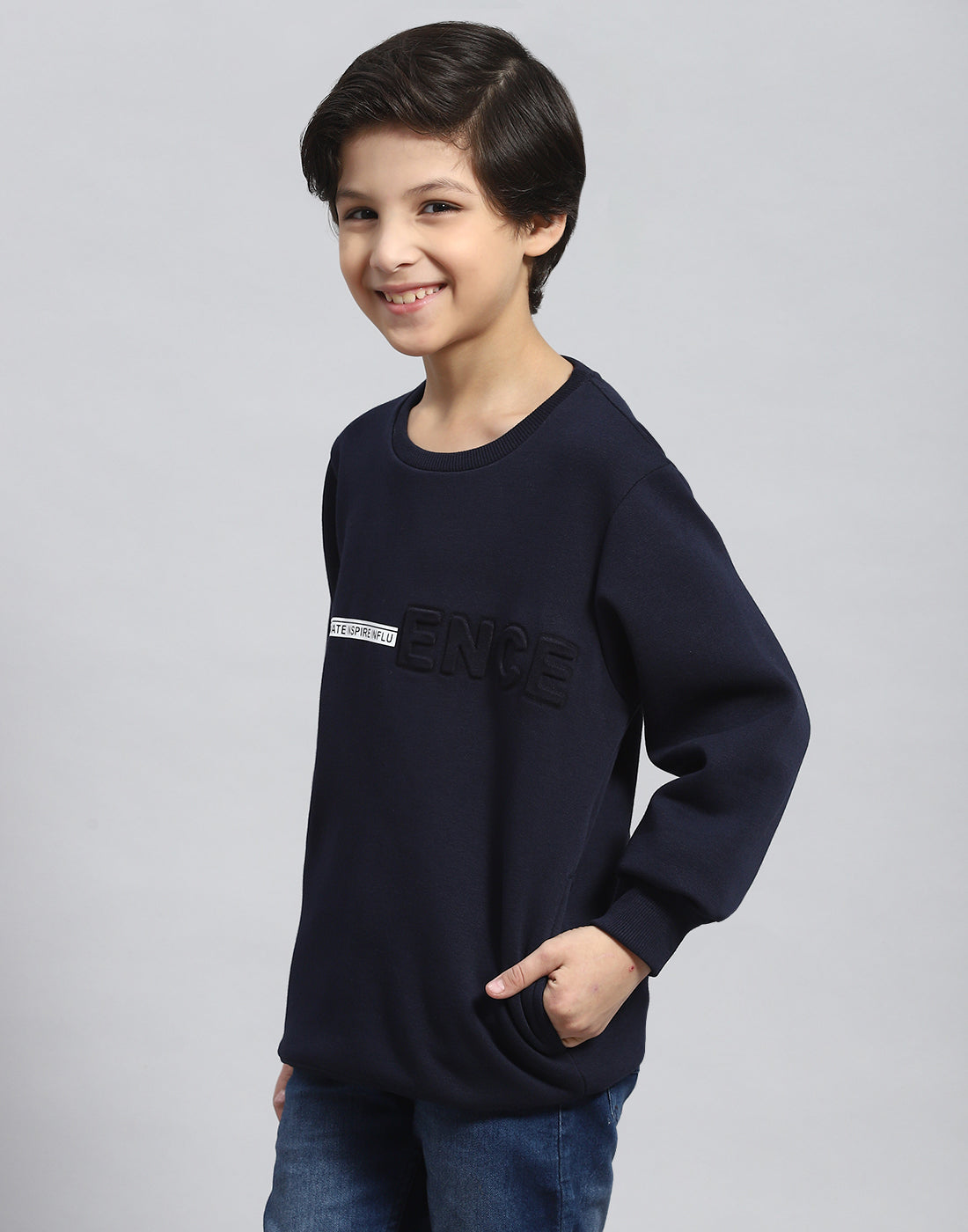Boys Navy Blue Solid Round Neck Full Sleeve Sweatshirt
