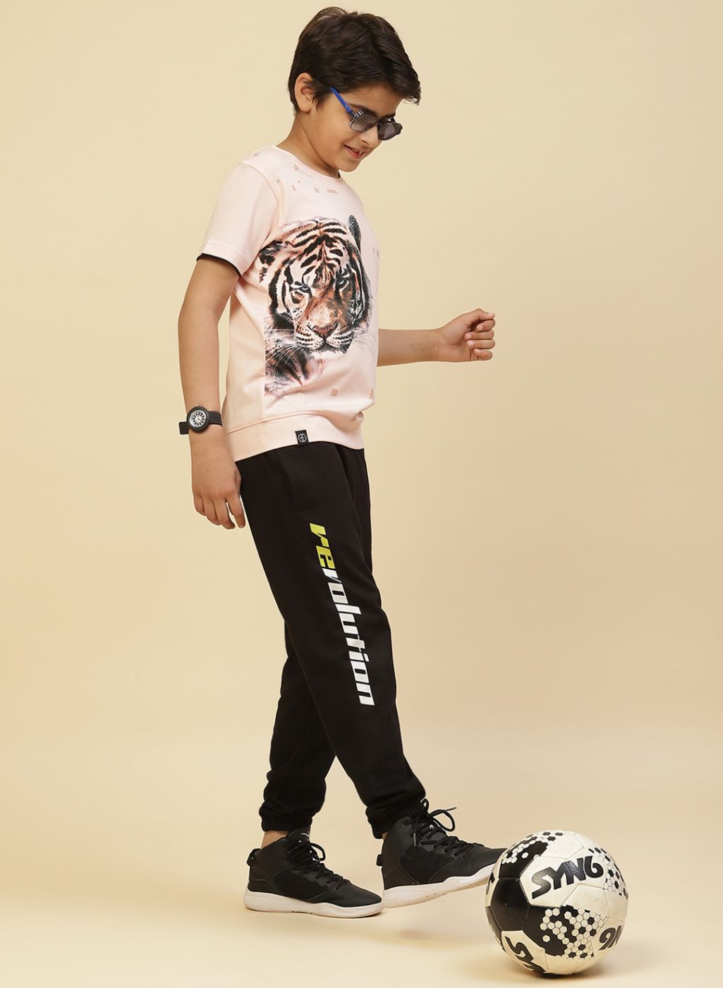 Boys Black Regular Fit Lower
