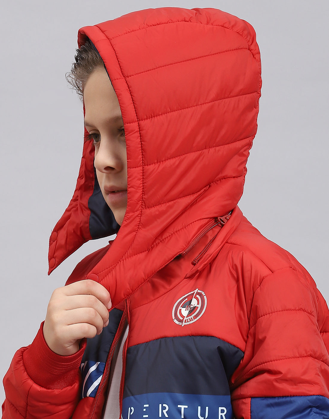 Boys Red Solid Hooded Full Sleeve Boys Jacket