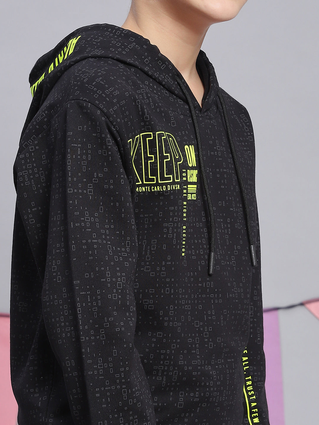 Boys Black Printed Round Neck Full Sleeve Sweatshirt