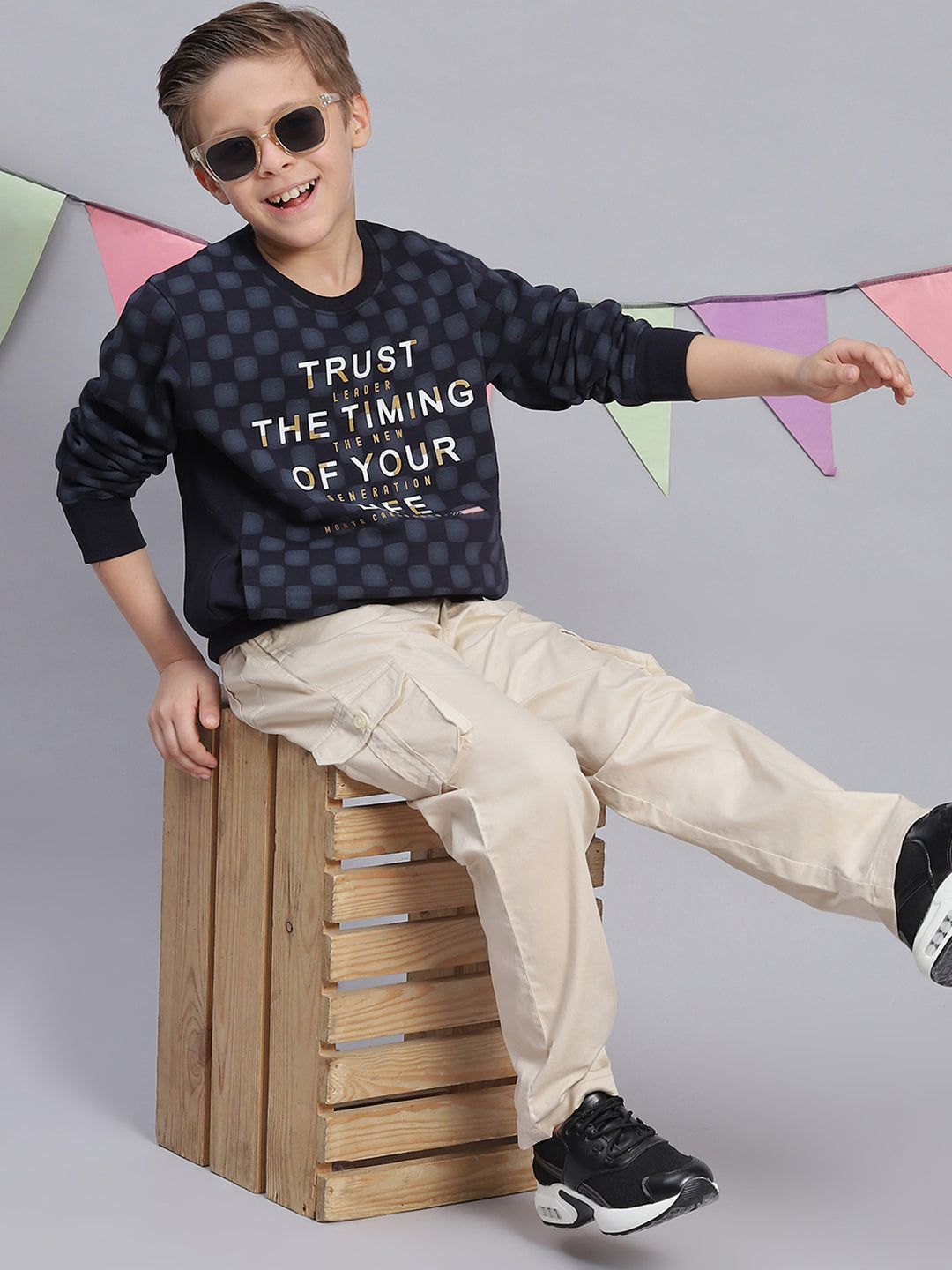 Boys Navy Blue Printed Round Neck Full Sleeve Sweatshirt