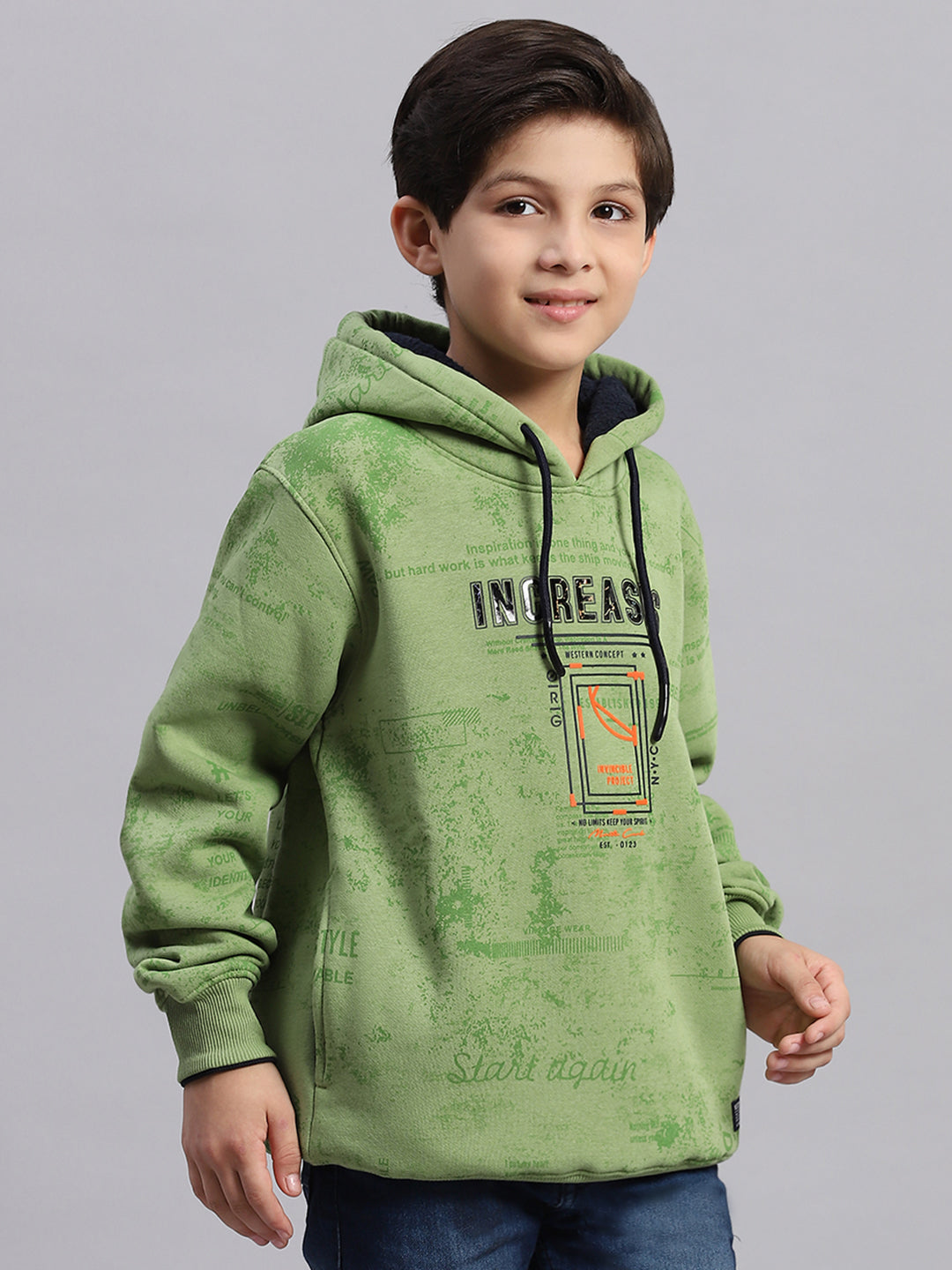 Boys Green Printed Round Neck Full Sleeve Sweatshirt