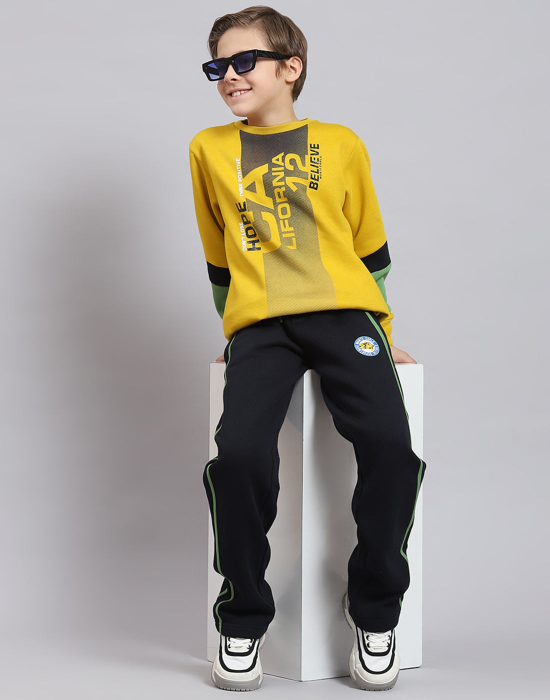 Boys Yellow Printed Round Neck Full Sleeve Tracksuit