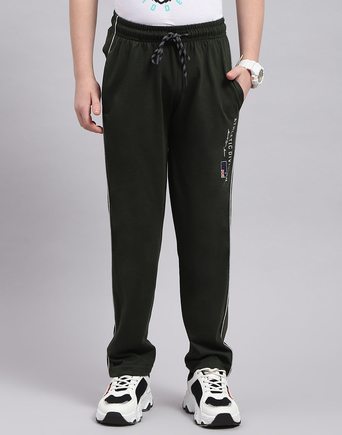Boys Olive Printed Regular Fit Lower