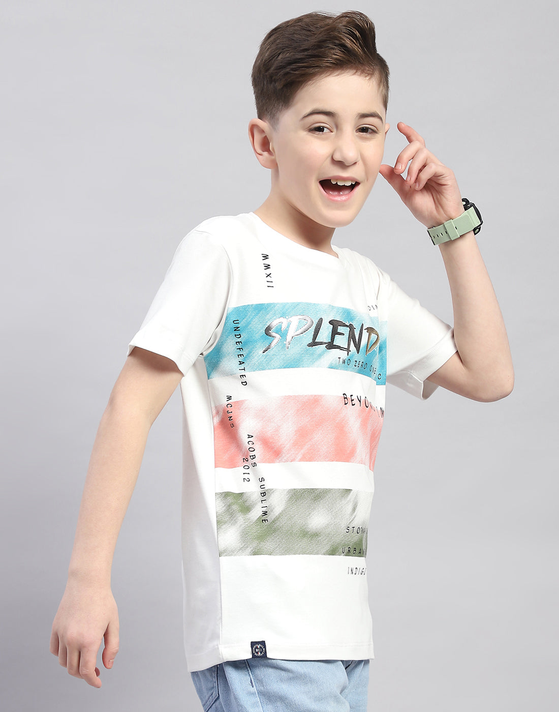 Boys White Printed Round Neck Half Sleeve T-Shirt