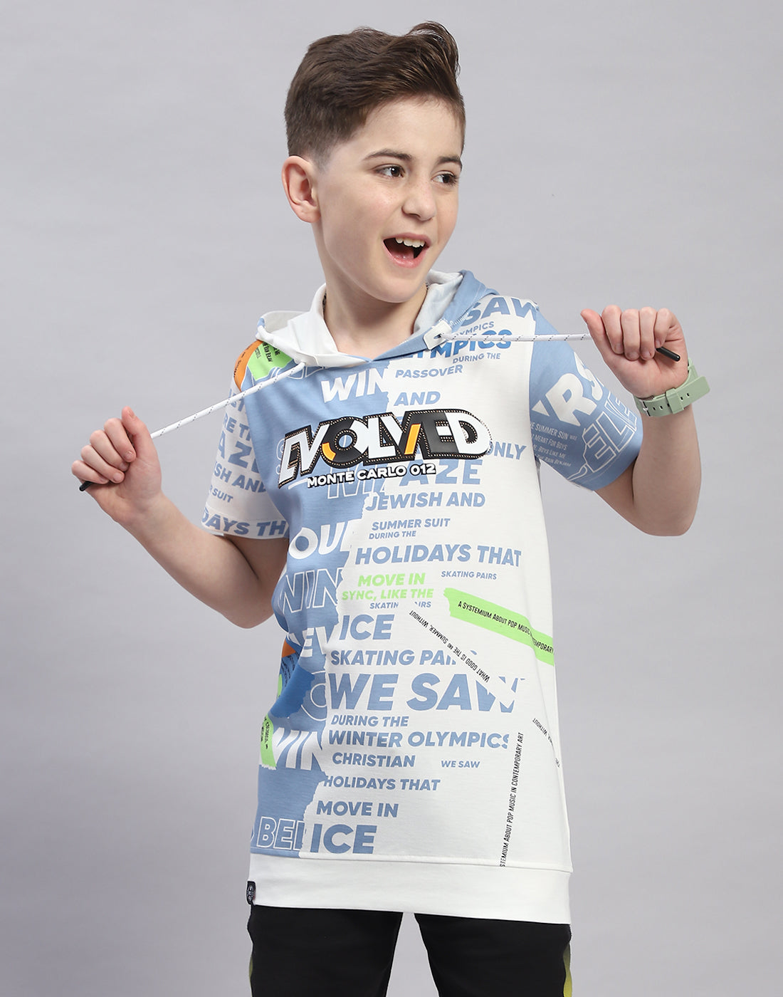 Boys Off White Printed Hooded Half Sleeve T-Shirt