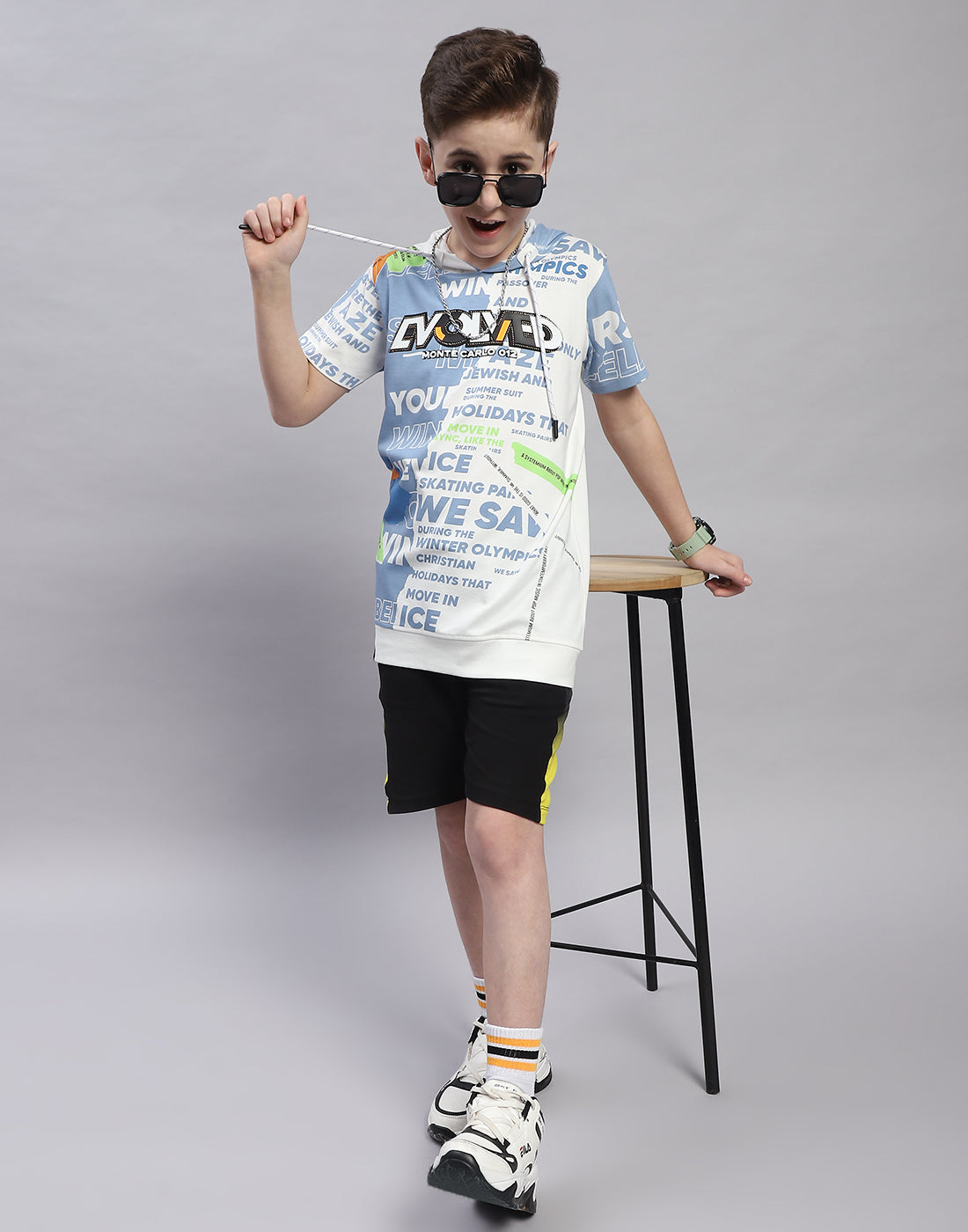 Boys Off White Printed Hooded Half Sleeve T-Shirt
