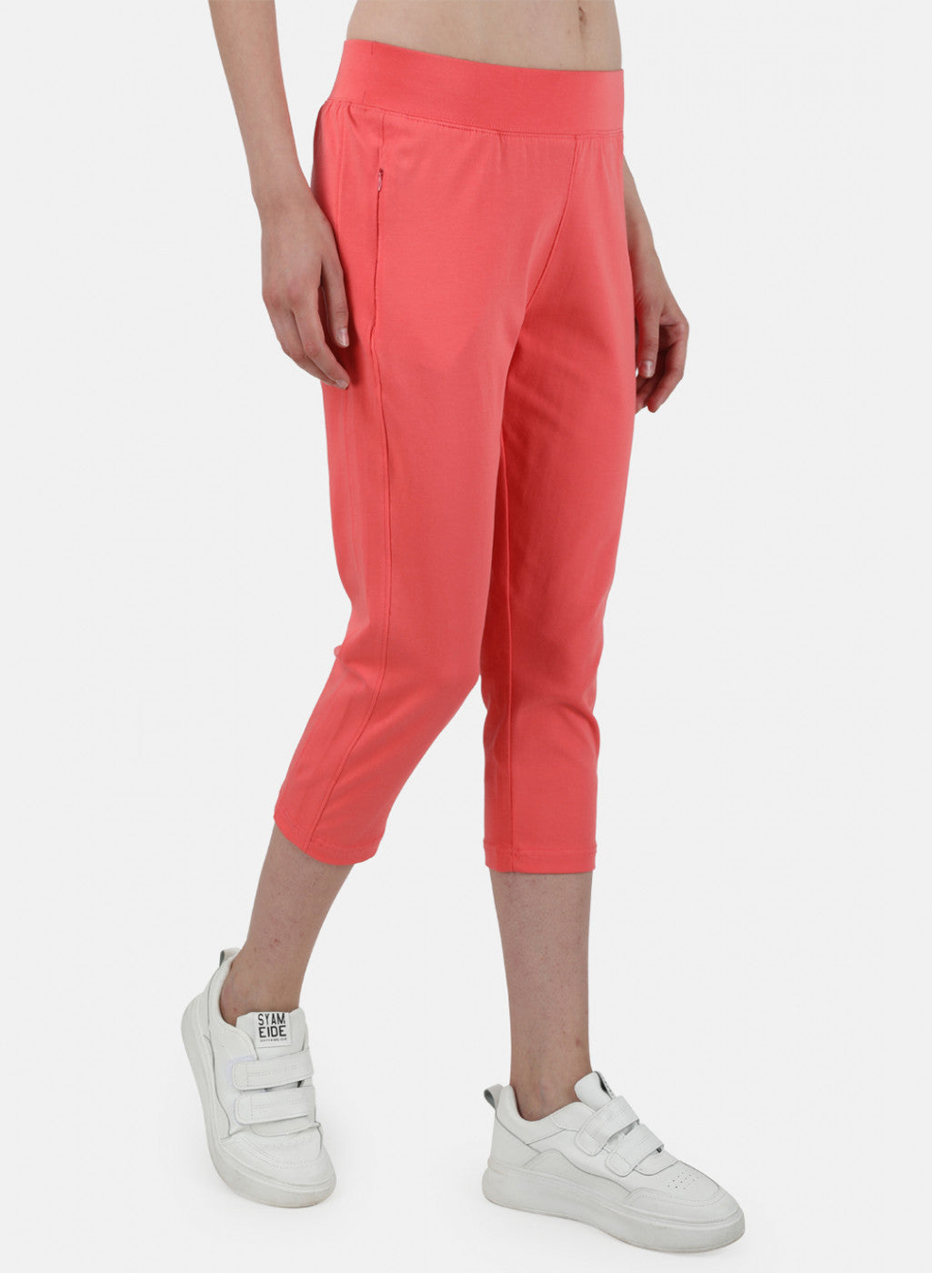 Womens Peach Regular Capri